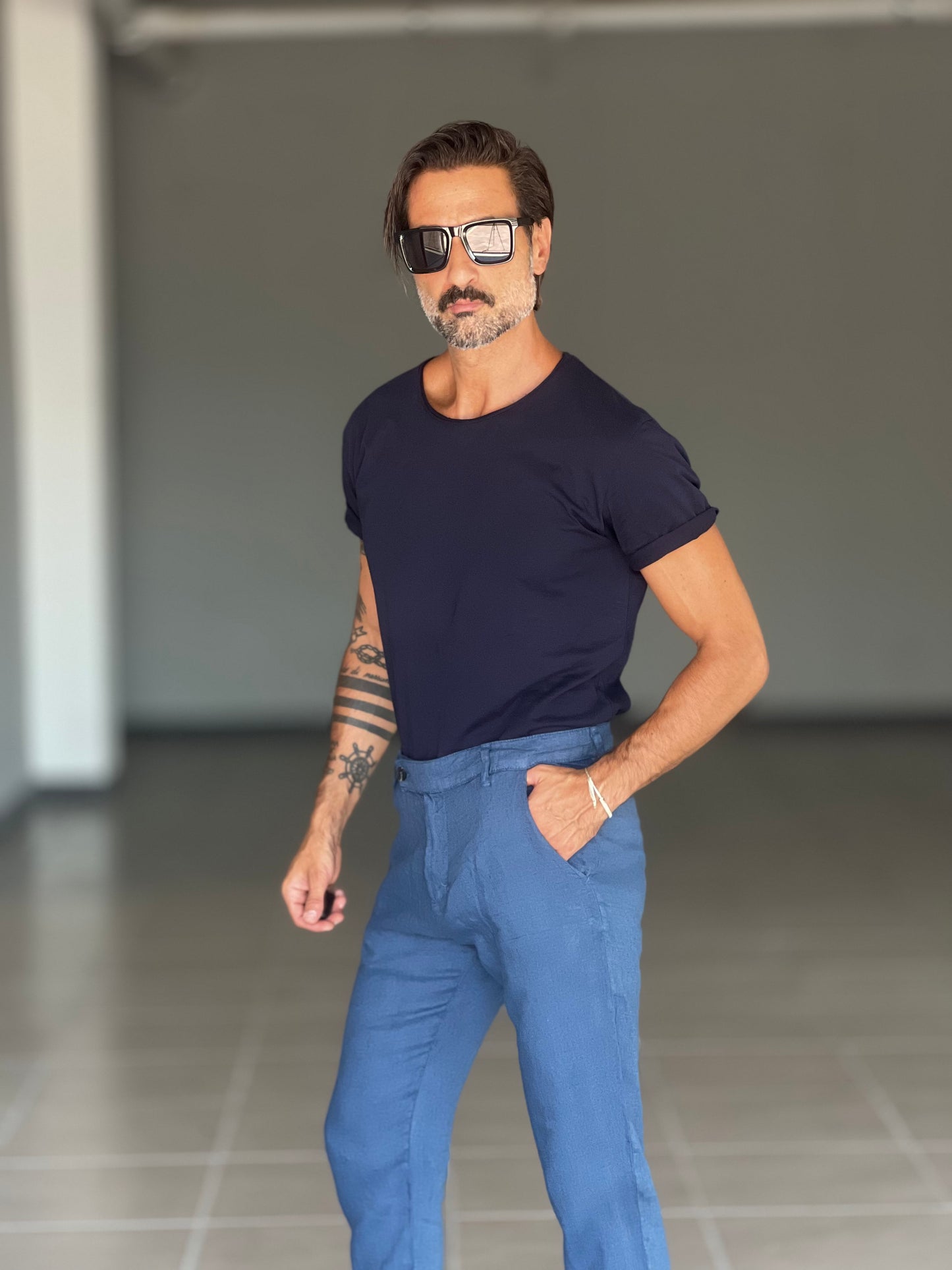 PANTALONE ESTIVO BLU LINO GARZATO