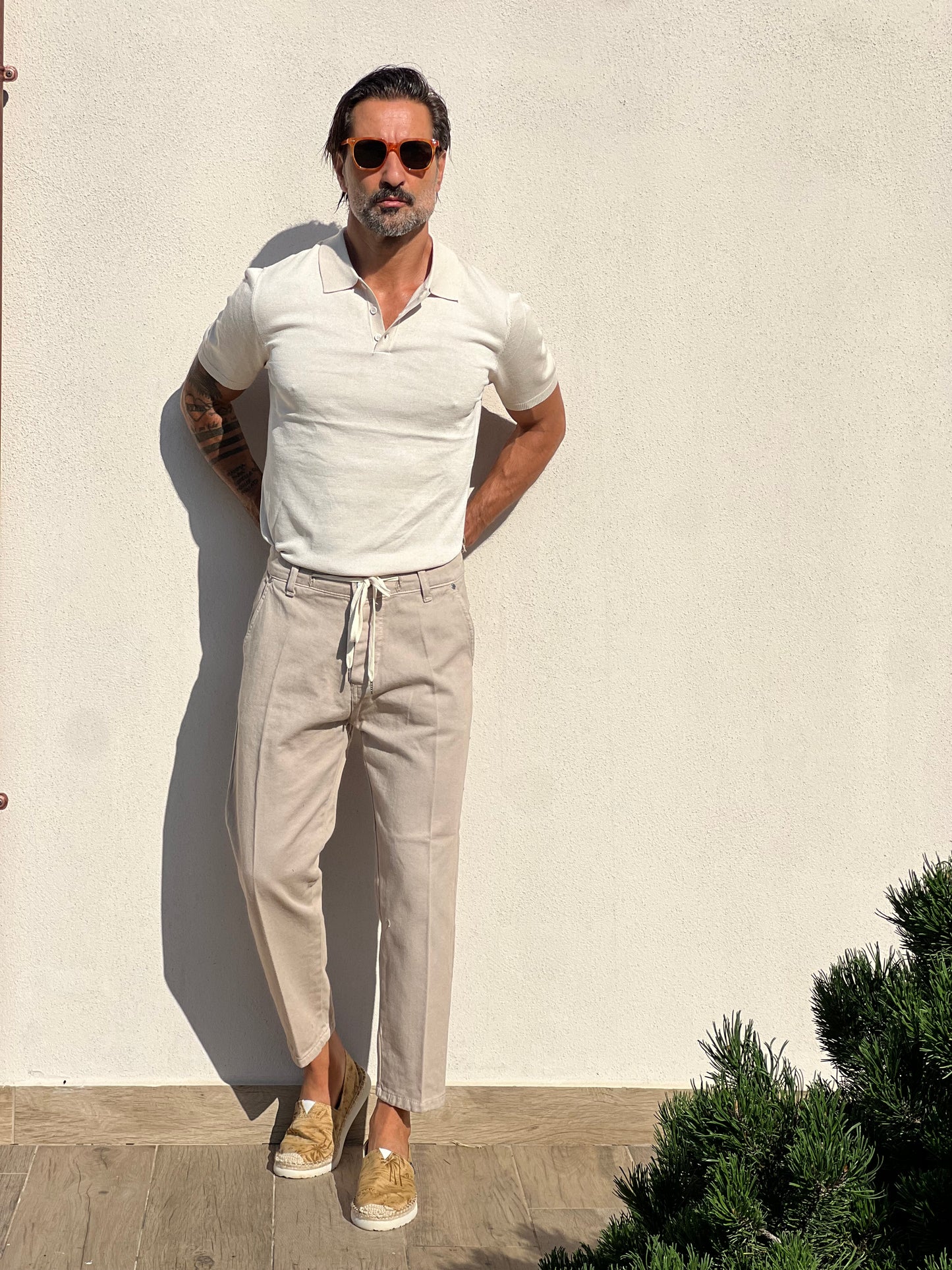 WHITE BASIC WASH JEANS