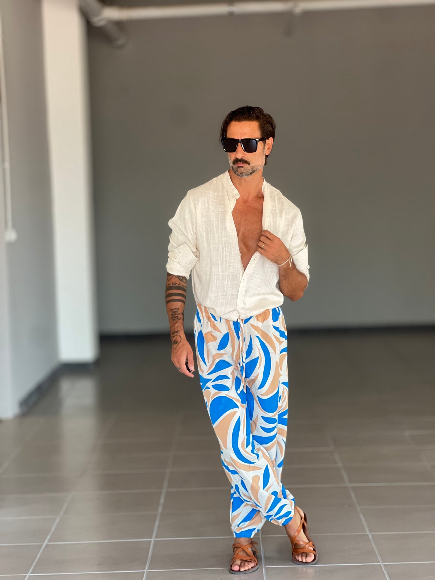 PANTALONE MODELLO AFRICA UNISEX 8