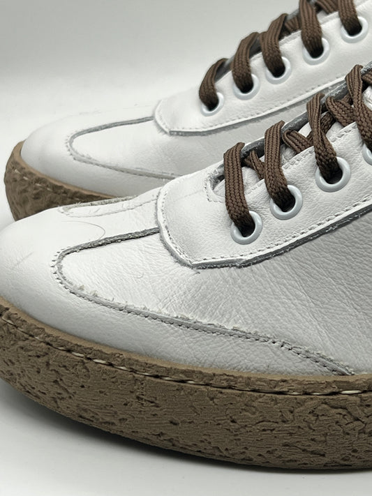 SNEAKER BIANCA BOTTOLATA FONDO STUCCO