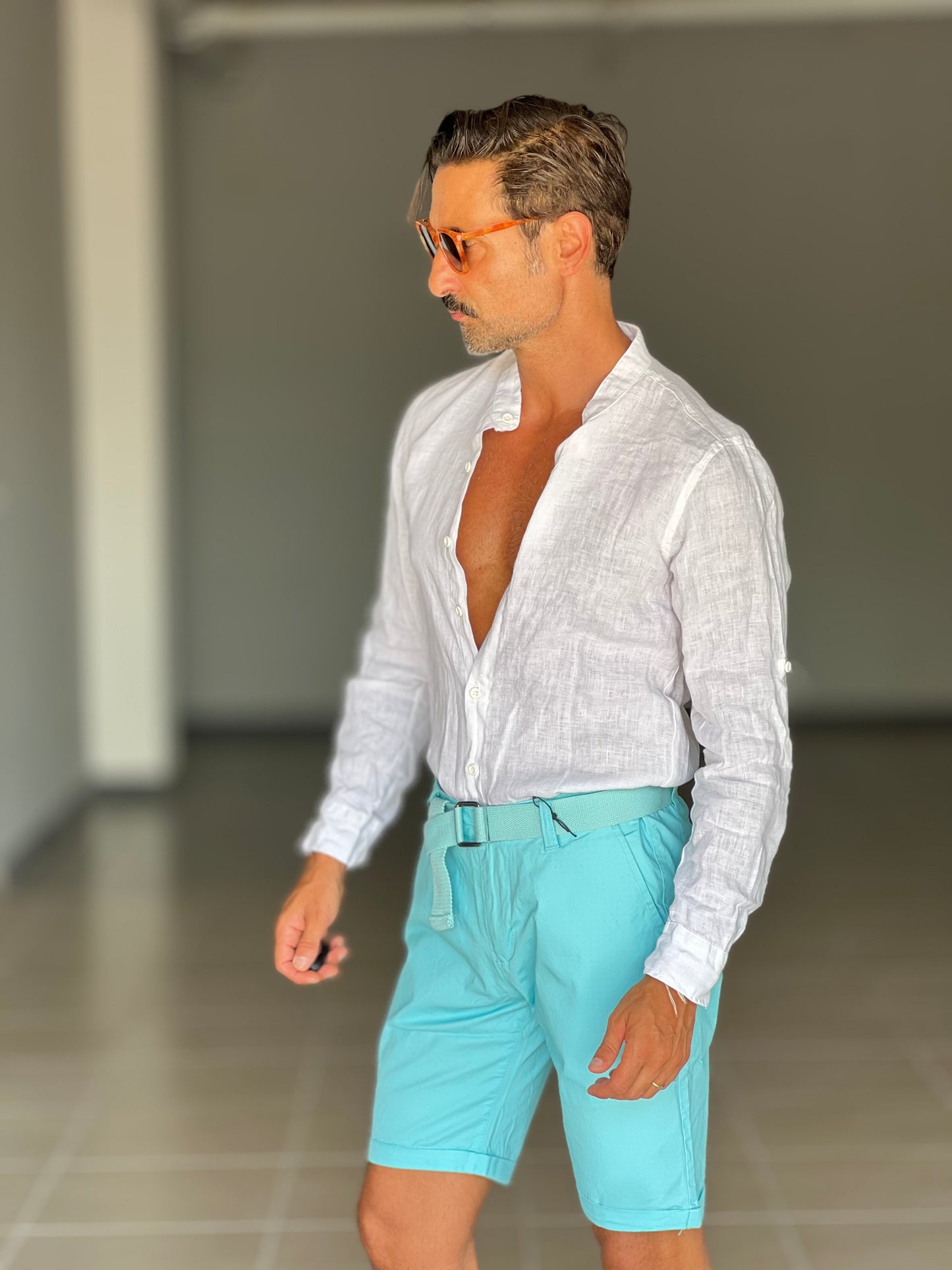 WHITE VISCOSE TROUSERS WITH REGULAR BOTTOM