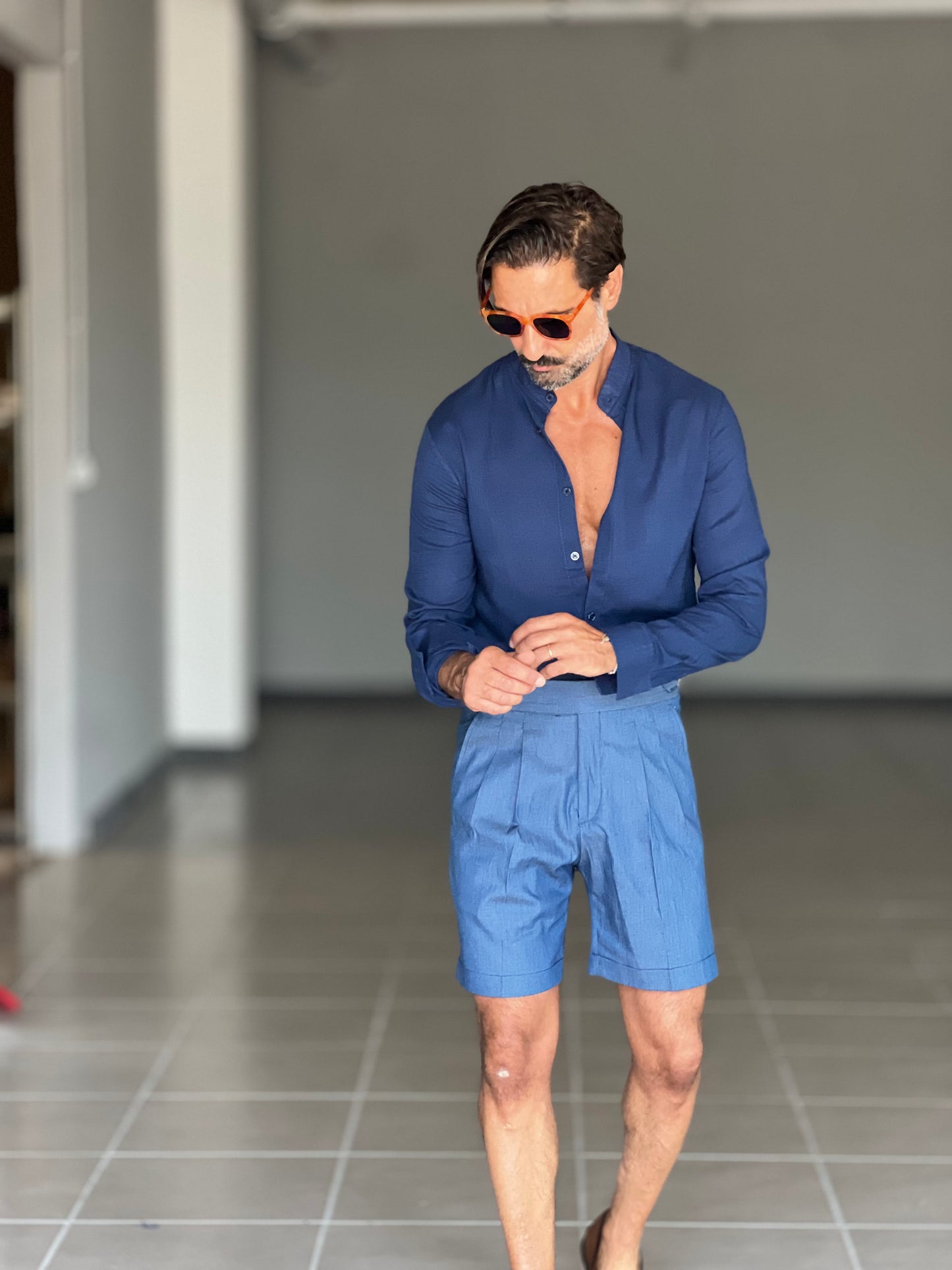 BERMUDA DENIM COTONE E VISCOSA VITA ALTA