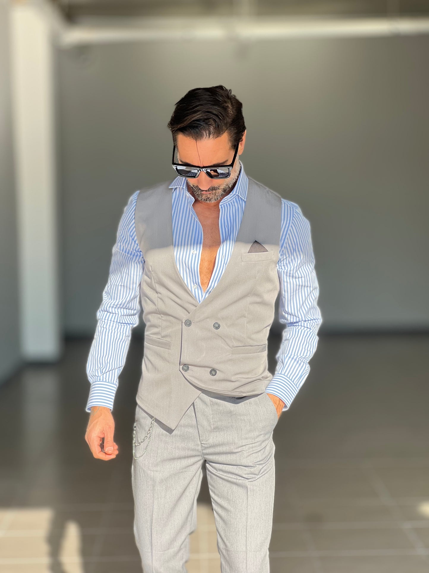 XAGON COCOA VEST WITH MILAN STITCH