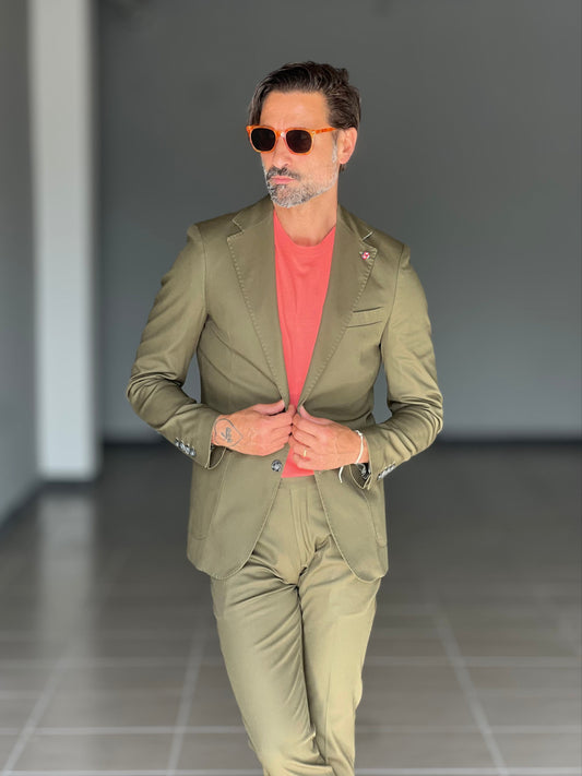 ABITO VERDE IMPUNTURATO IN TINTA MONOPETTO COTONE ELITE