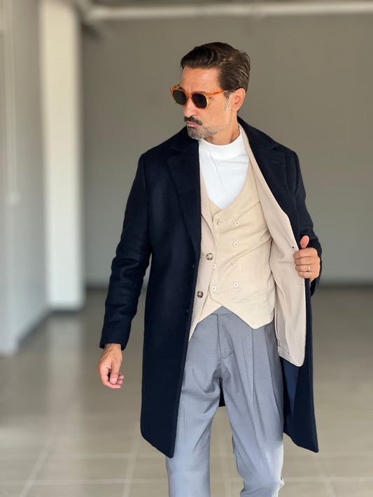 CAPPOTTO BLU LAVORAZIONE ALPACA TESSUTO LANA E MISTI ALTATENSIONE