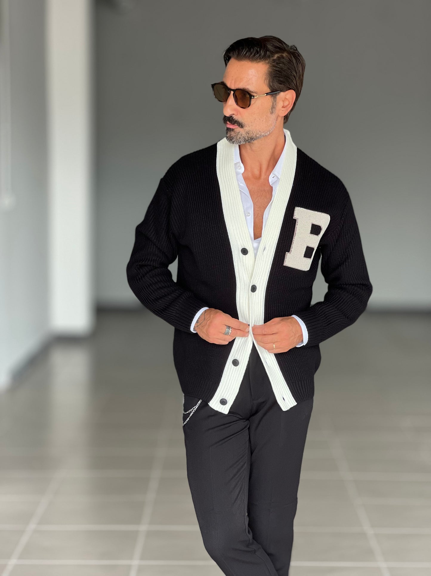 CARDIGAN NERO DERBY RICAMO B
