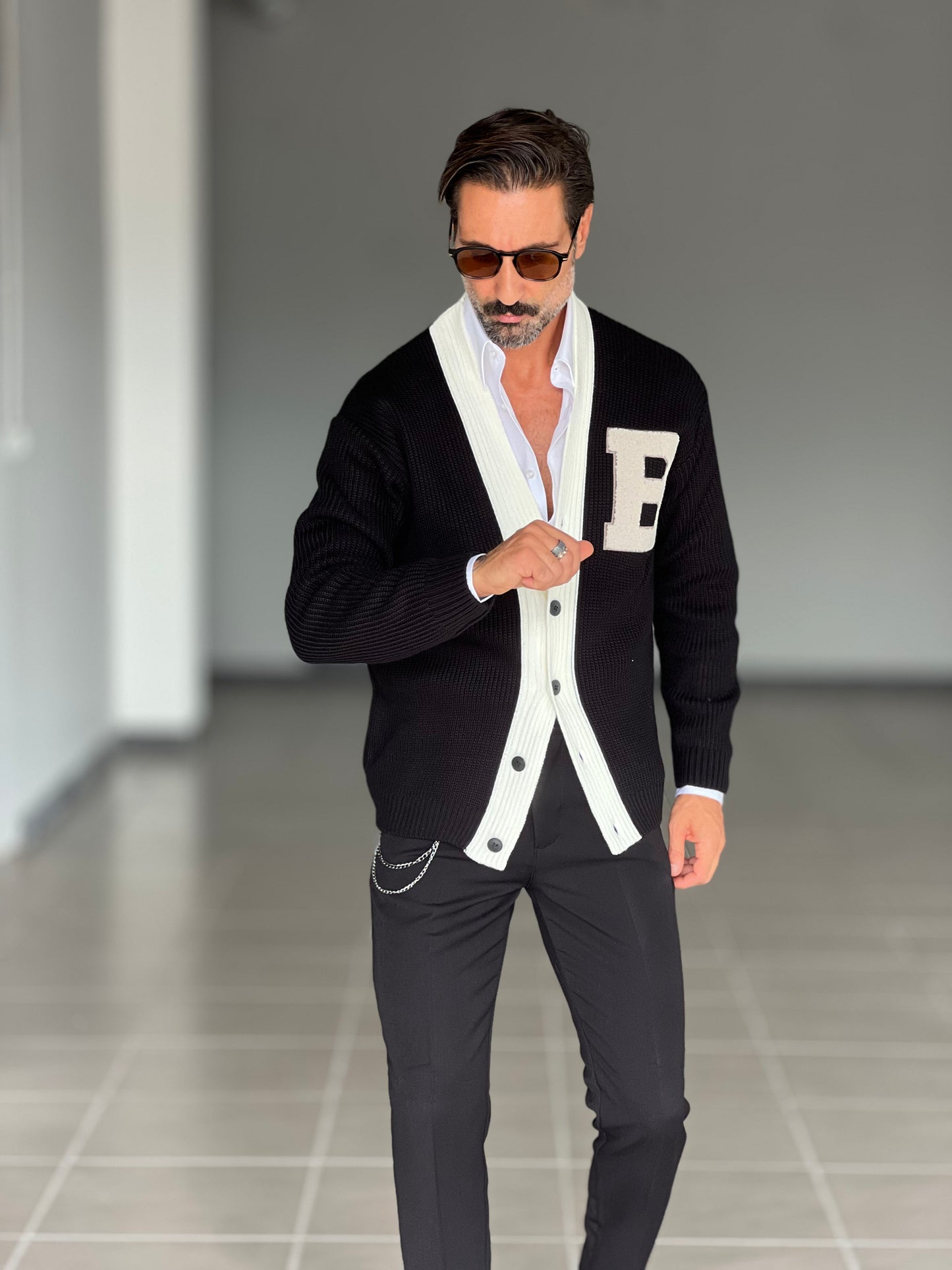 CARDIGAN NERO DERBY RICAMO B