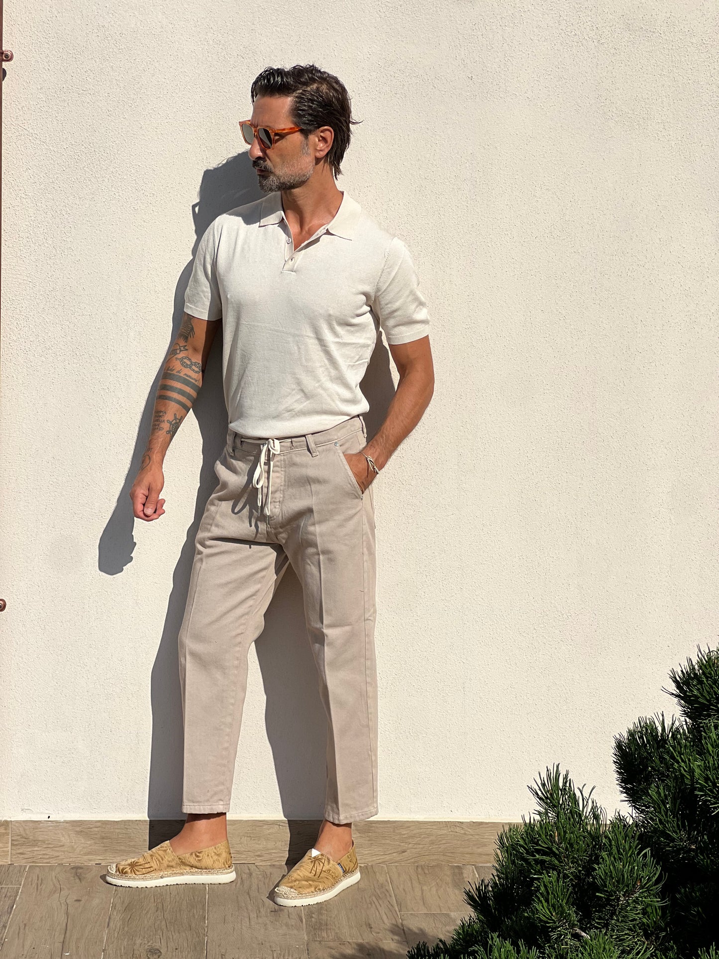 WHITE BASIC WASH JEANS