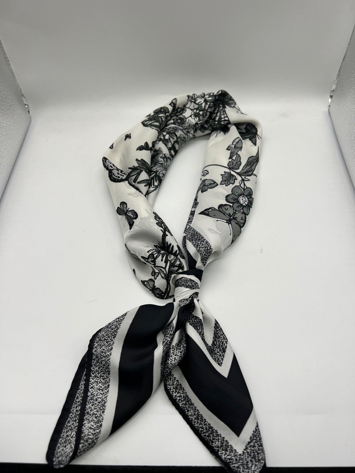 FOULARD UNO