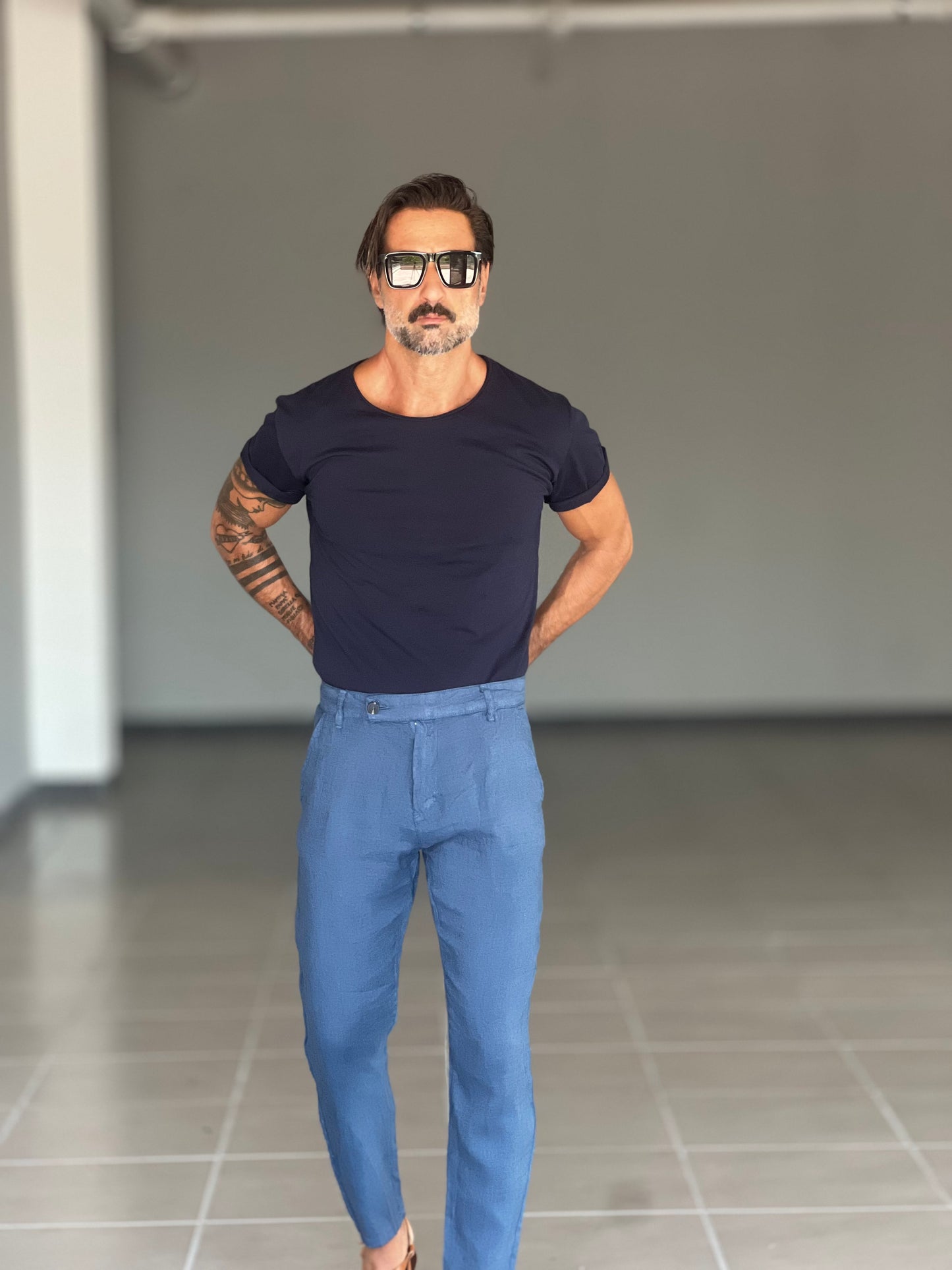 PANTALONE ESTIVO BLU LINO GARZATO