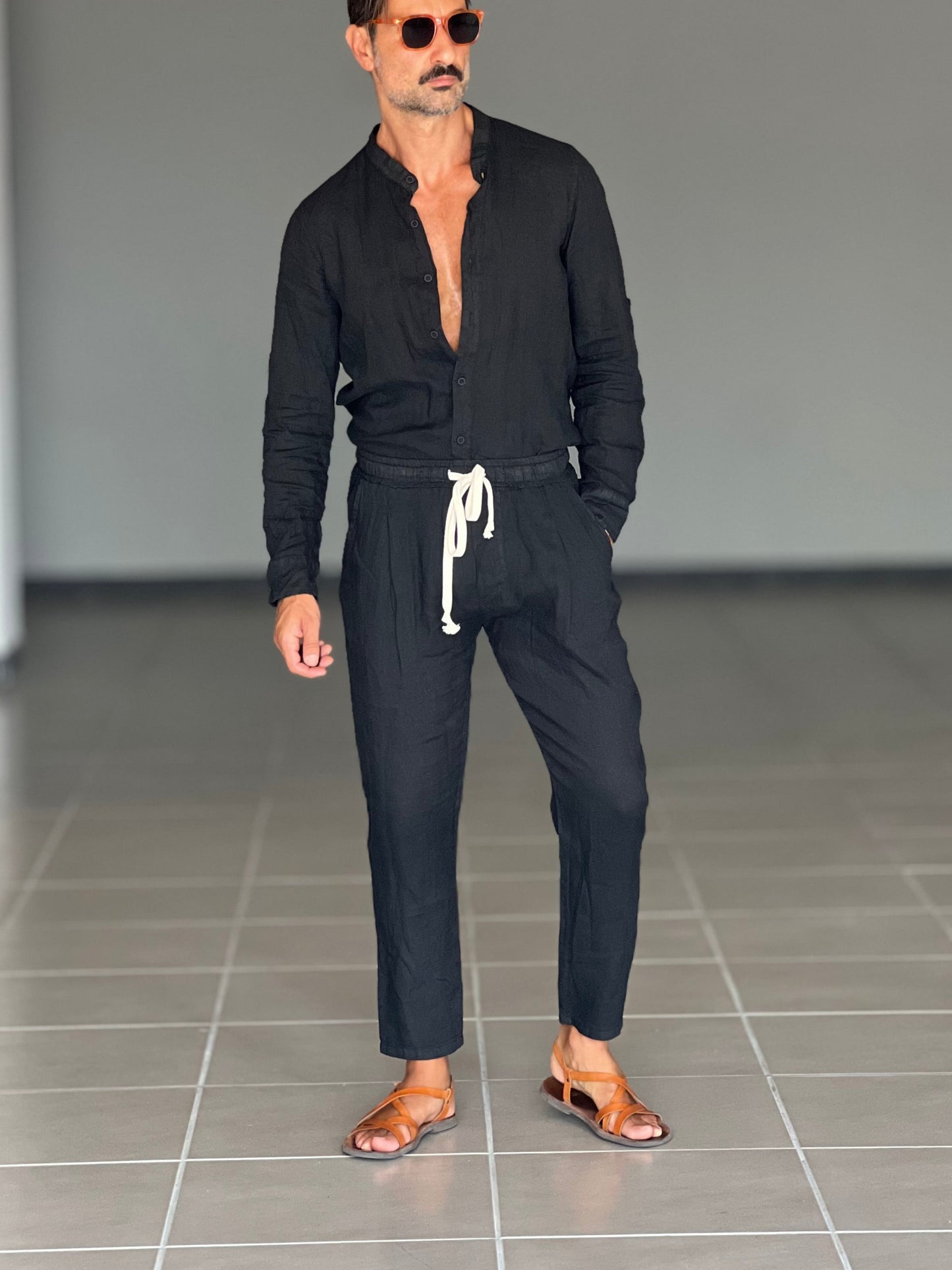 WHITE VISCOSE TROUSERS WITH REGULAR BOTTOM