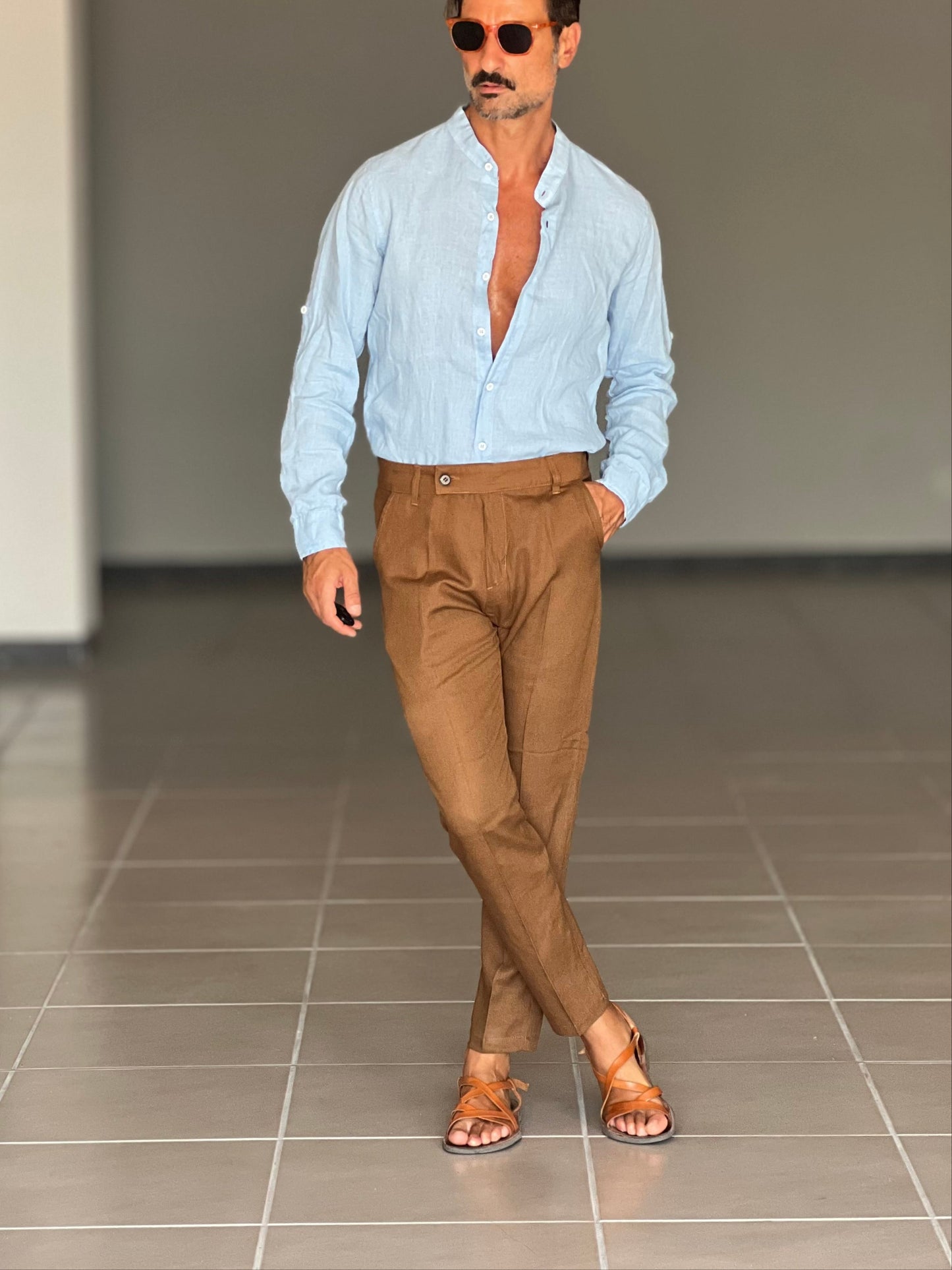 PANTALONE ESTIVO NOCCIOLA MISTO LINO RASATO