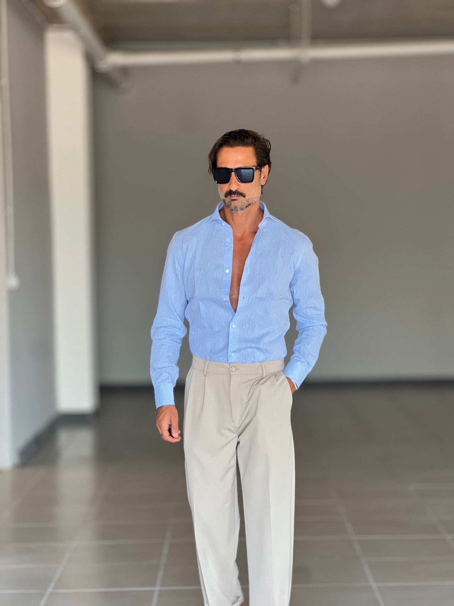CAMICIA CELESTE CHIARO 100%LINO