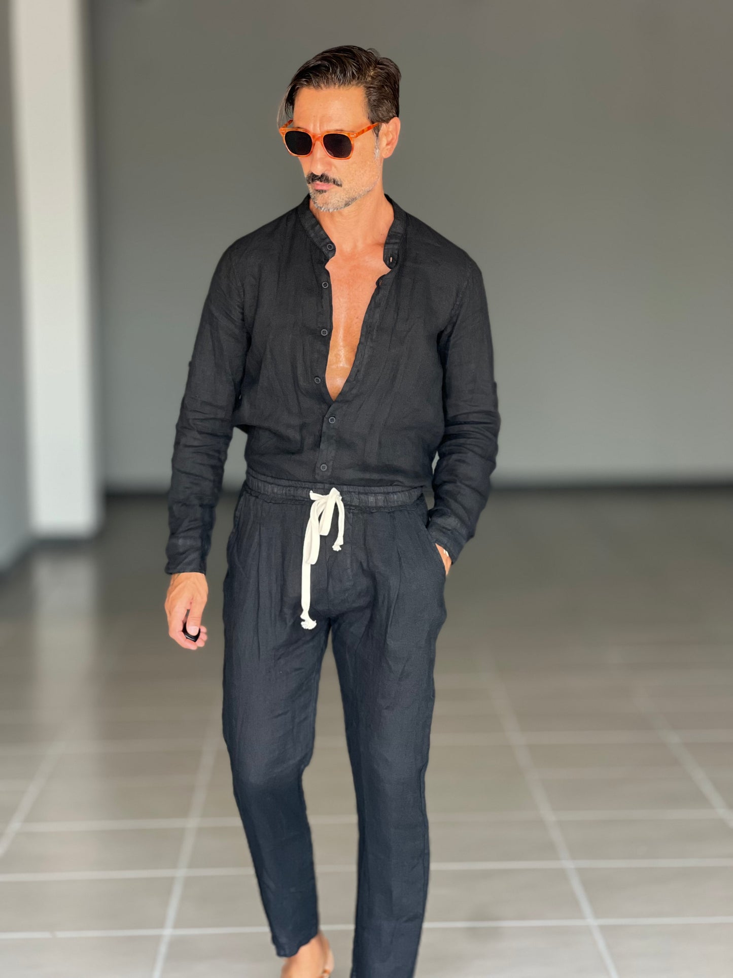 WHITE VISCOSE TROUSERS WITH REGULAR BOTTOM