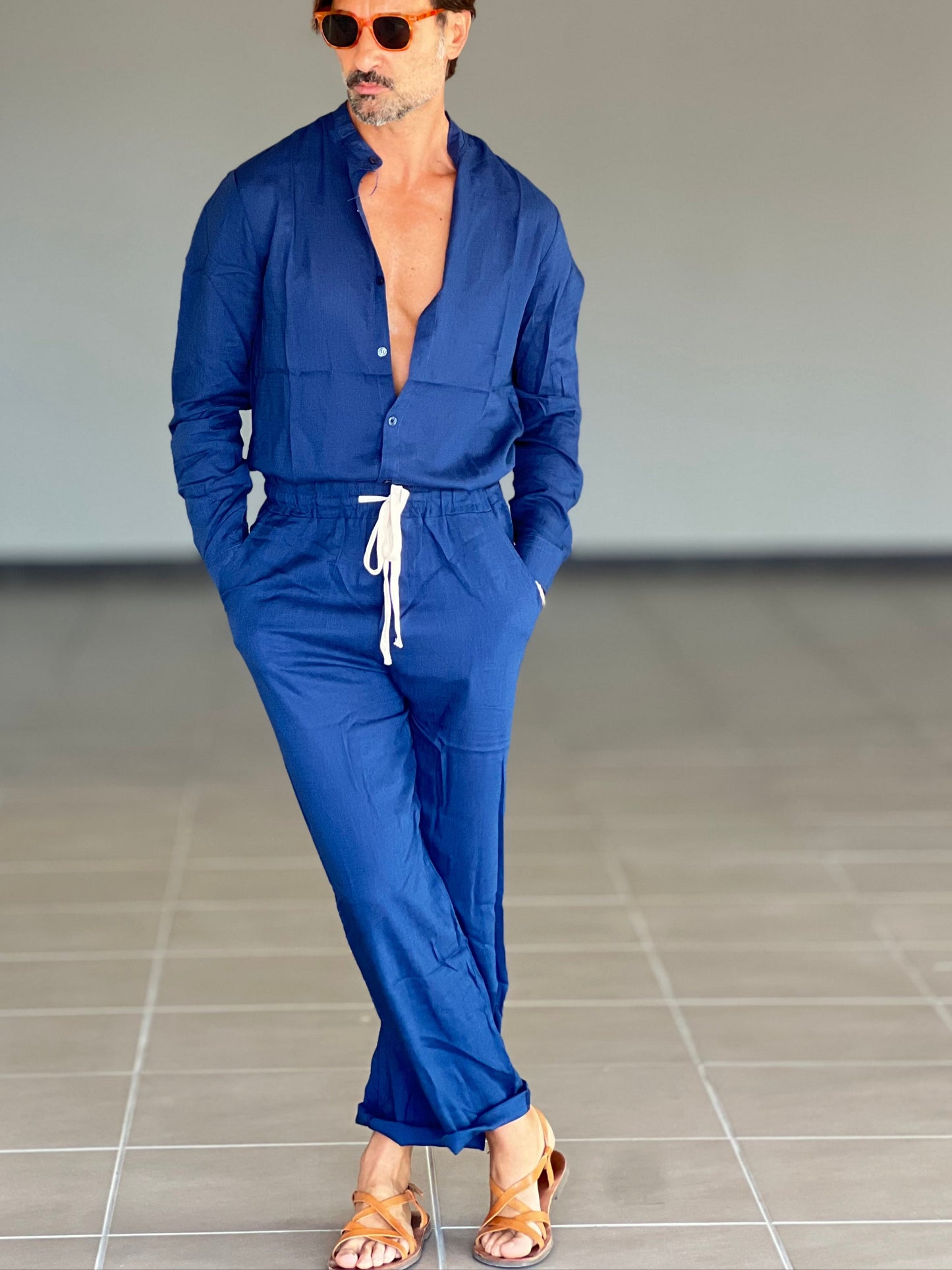 WHITE VISCOSE TROUSERS WITH REGULAR BOTTOM