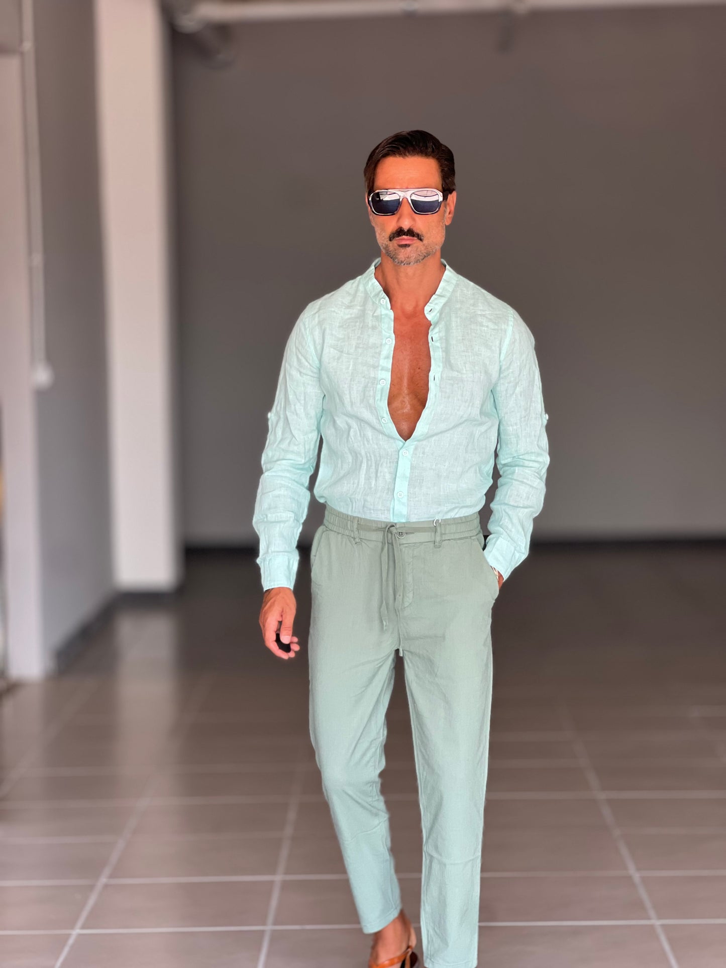 PANTALONE ESTIVO MENTA EFFETTO LINO GARZATO