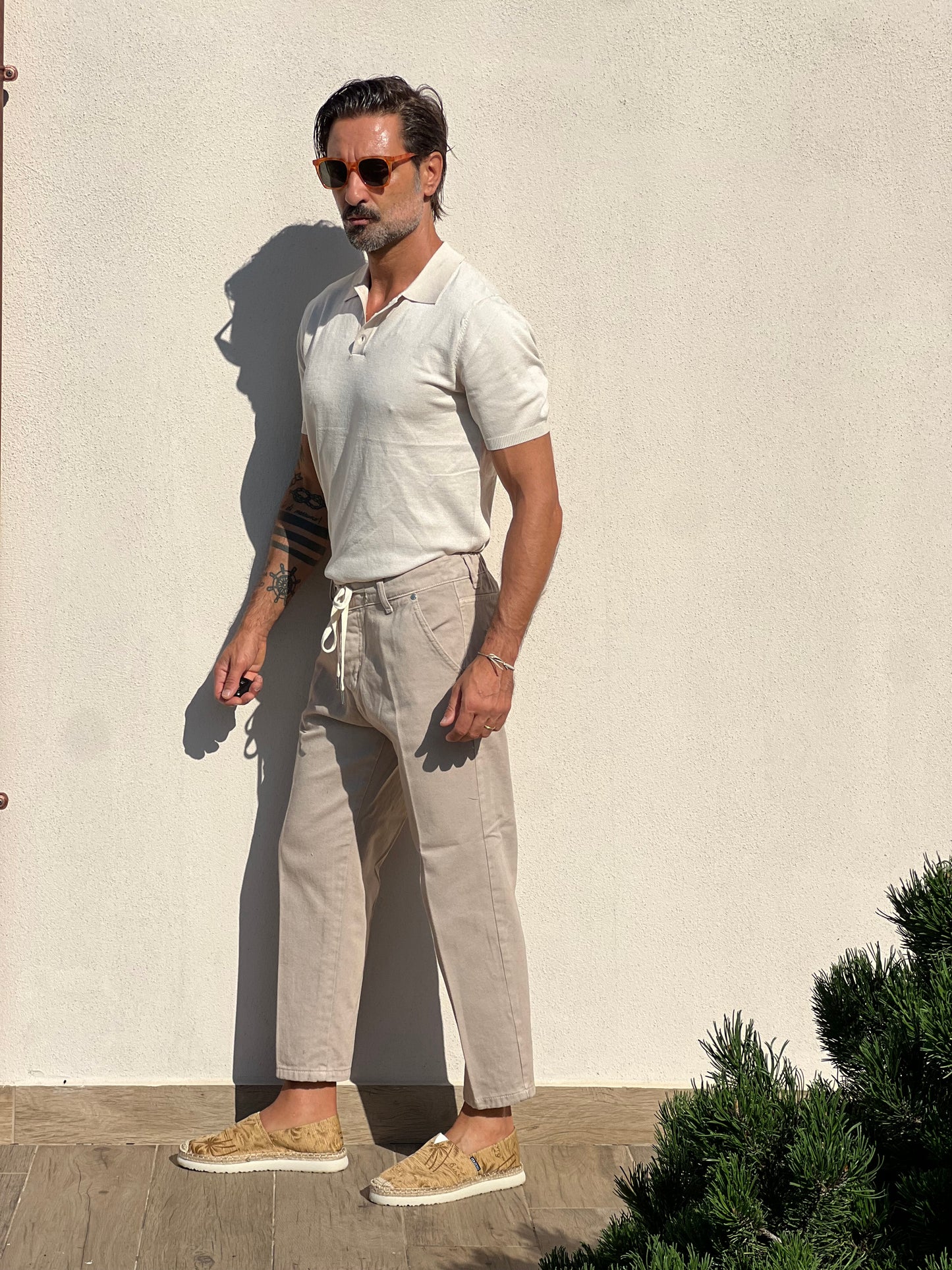 WHITE BASIC WASH JEANS