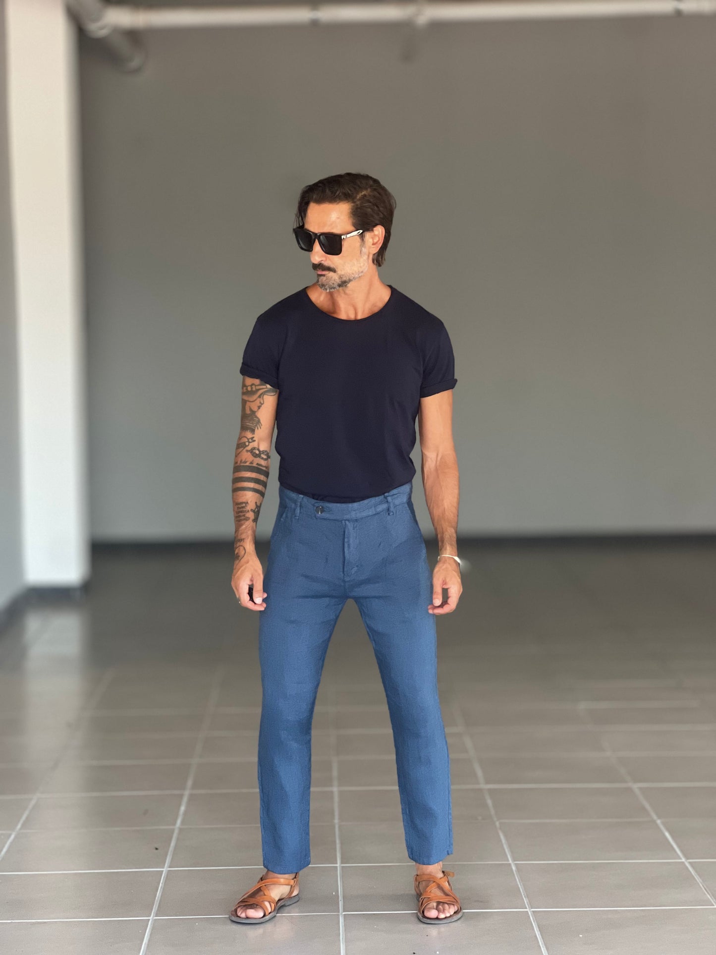 PANTALONE ESTIVO BLU LINO GARZATO