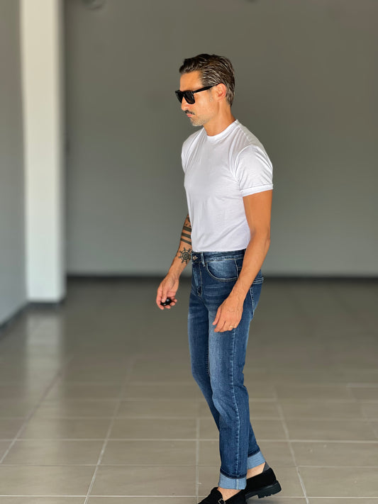 WHITE BASIC WASH JEANS