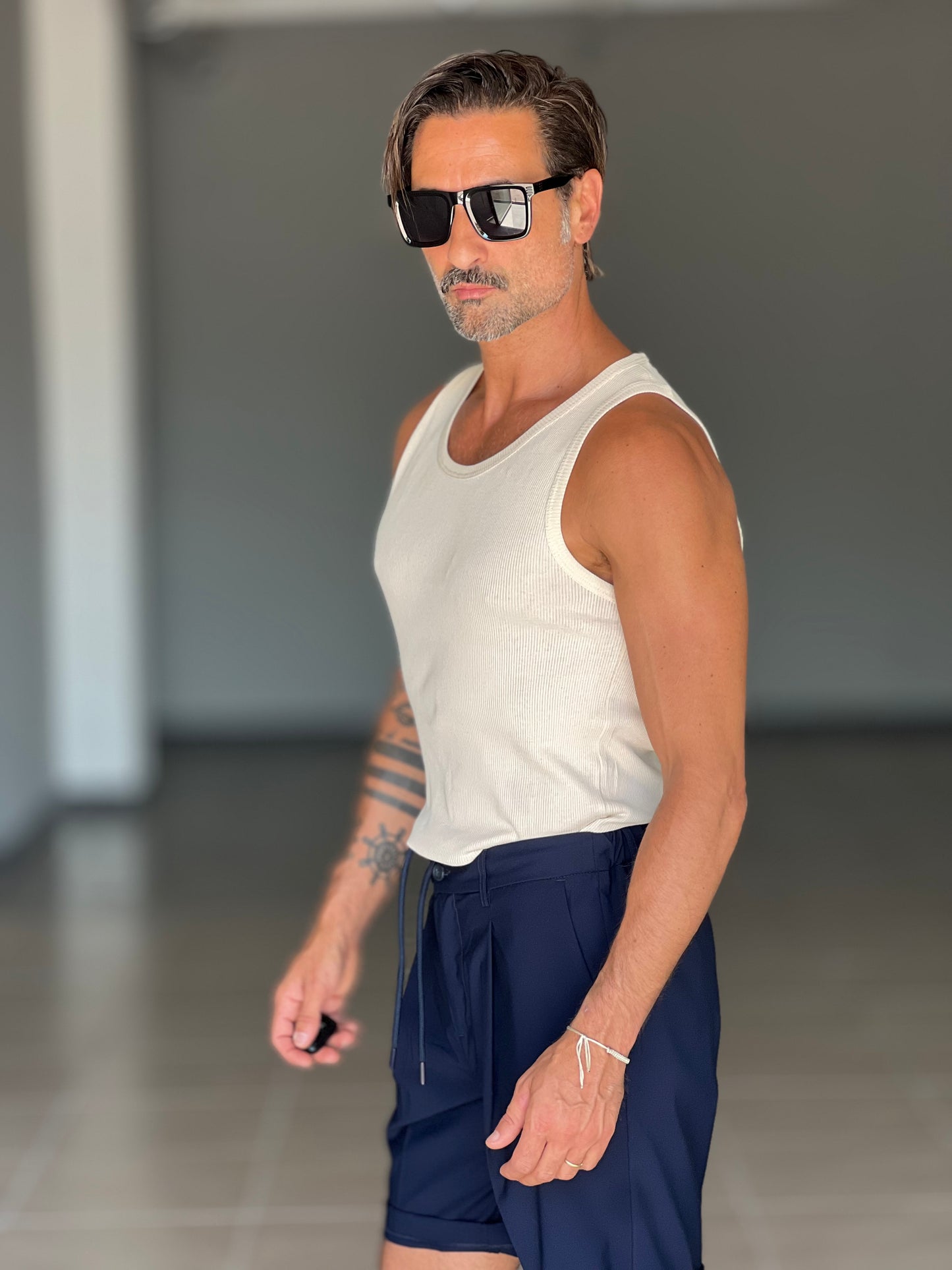 BOAT NECK T SHIRT