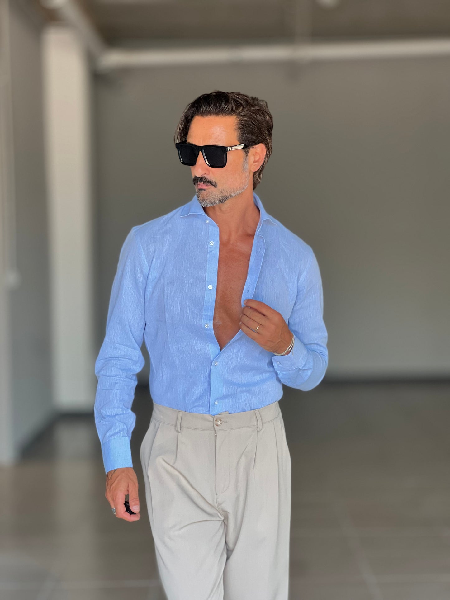 CAMICIA CELESTE CHIARO 100%LINO