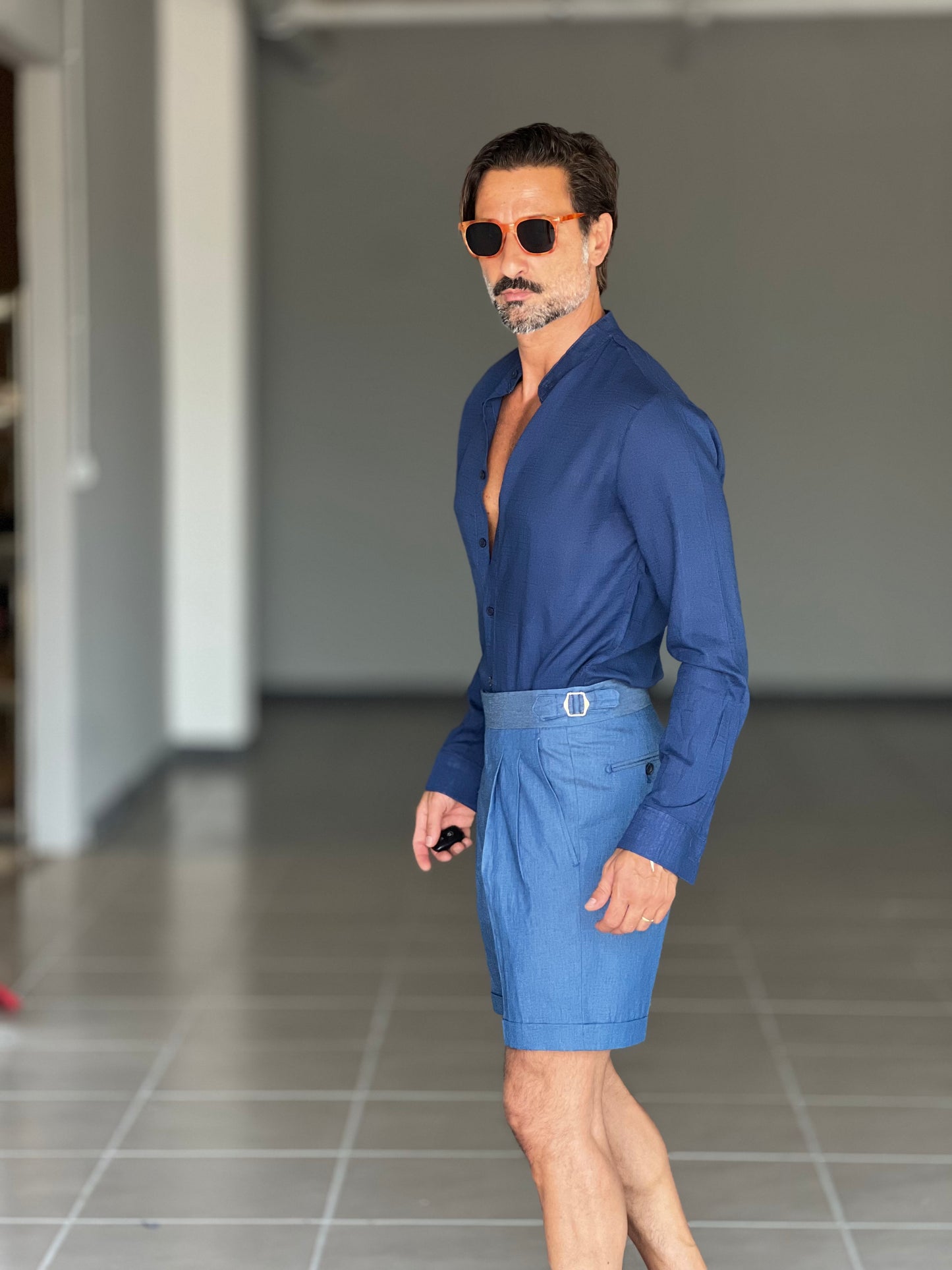BERMUDA DENIM COTONE E VISCOSA VITA ALTA