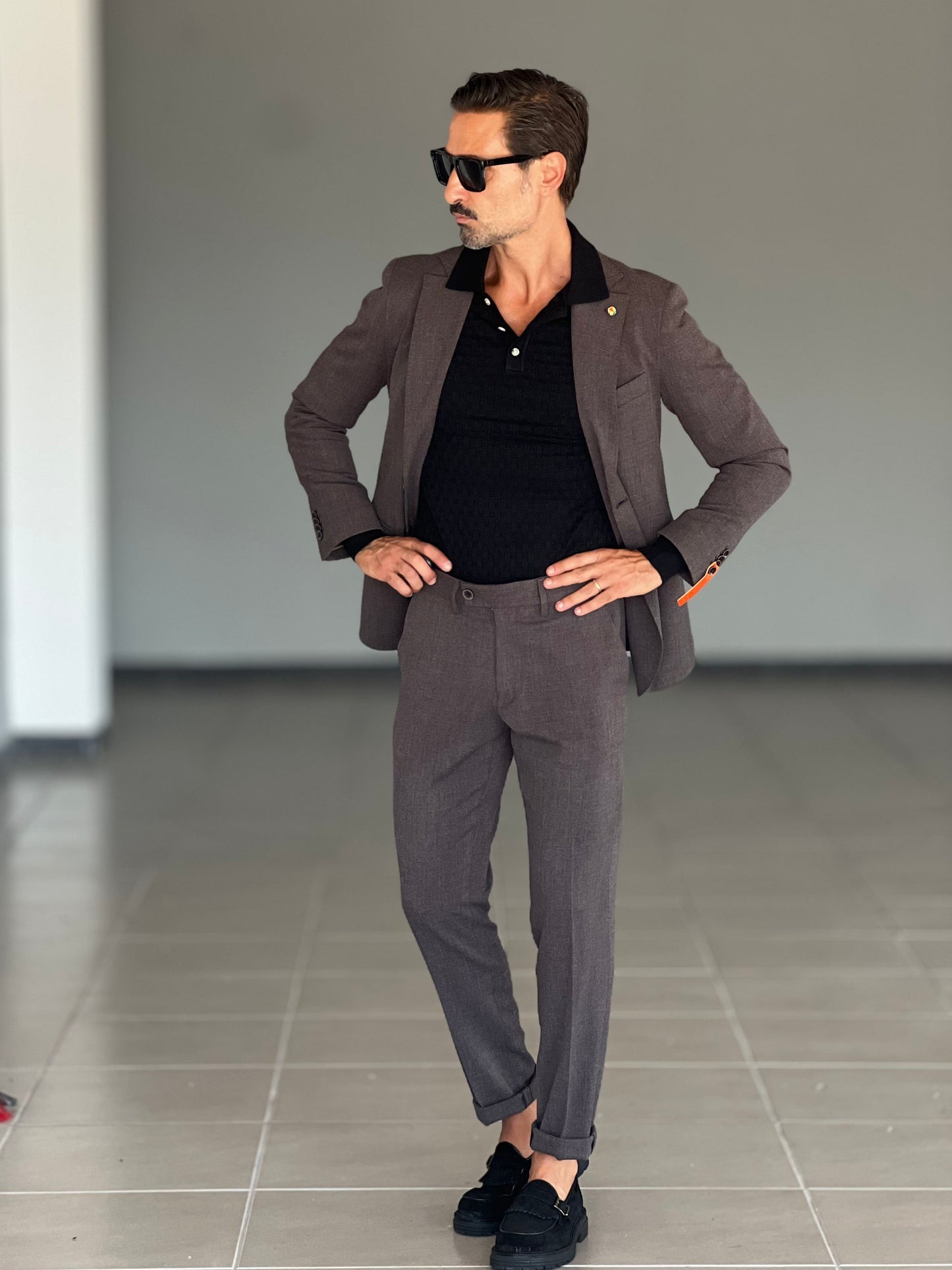 ABITO MORO FIAMMATO MONOPETTO VISCOSA E MISTI