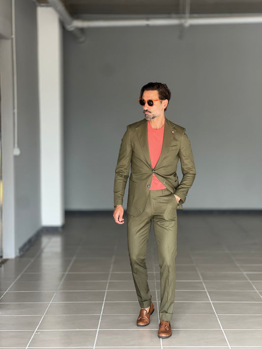 ABITO VERDE IMPUNTURATO IN TINTA MONOPETTO COTONE ELITE