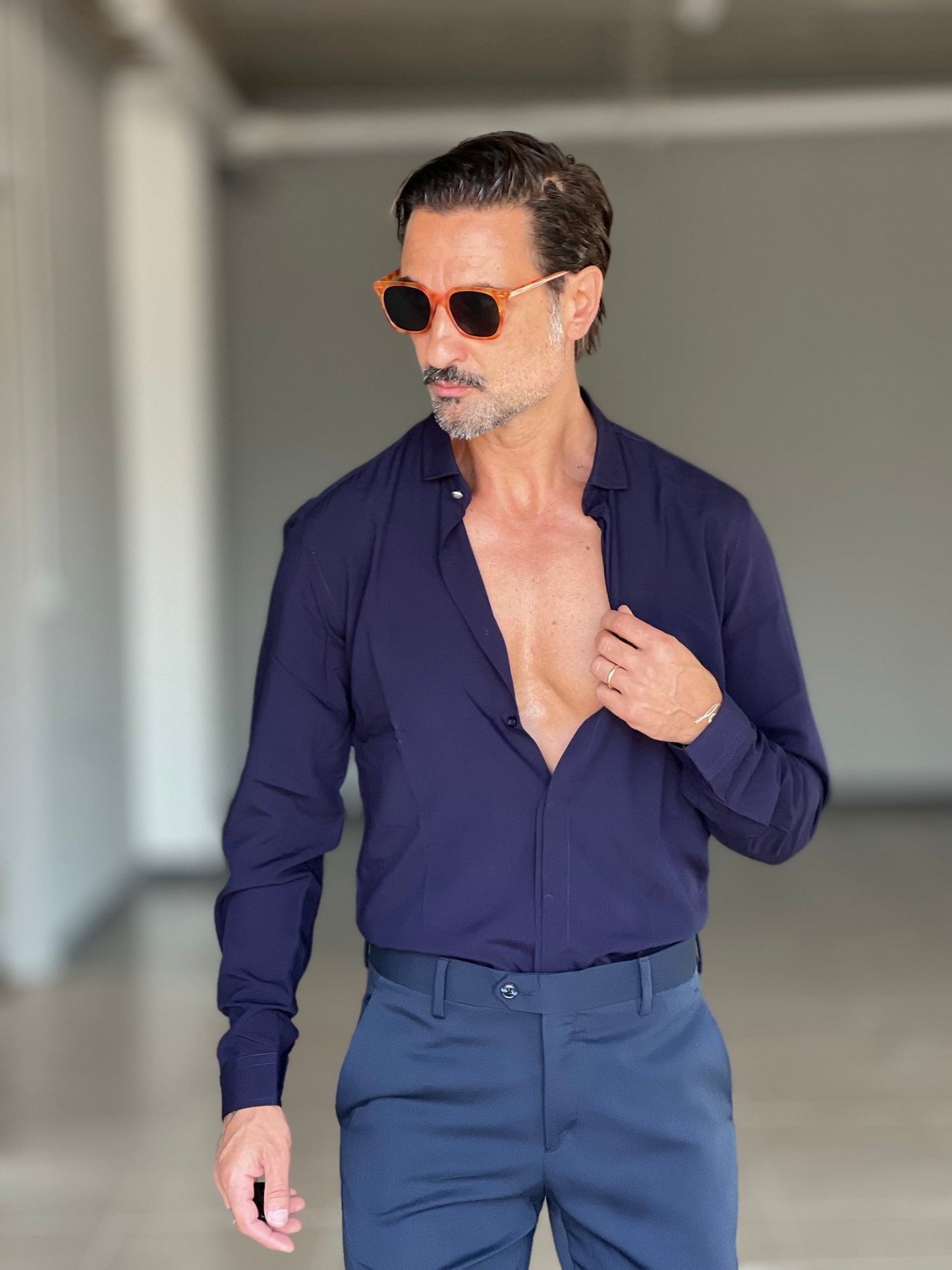 CAMICIA VISCOSA BLU BOTTONE METALLO