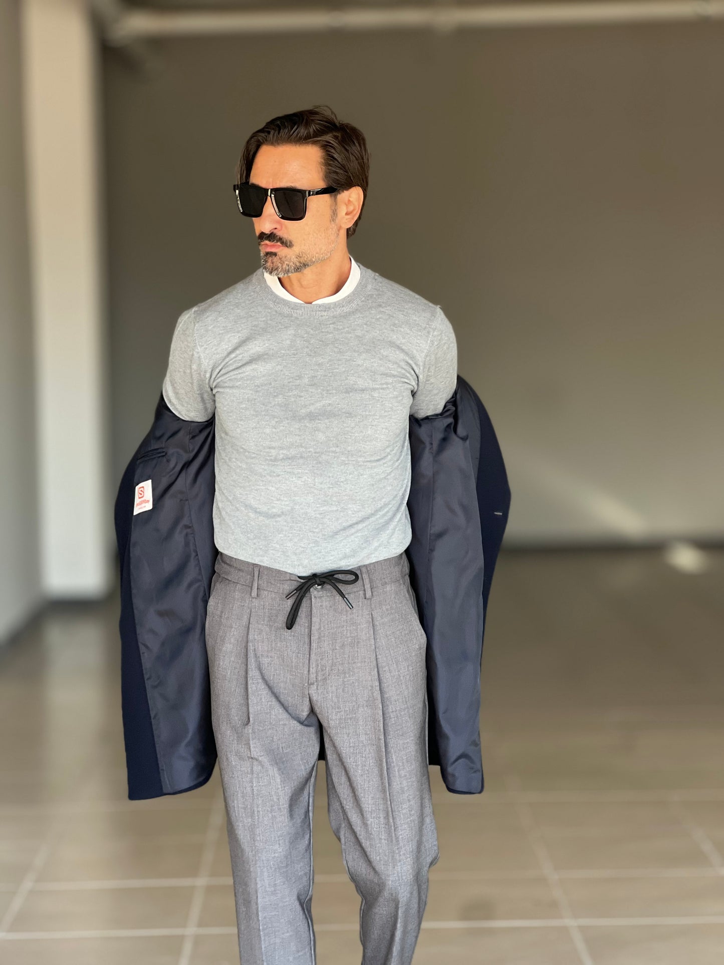 CAPPOTTO BLU MODELLO BARONETTO