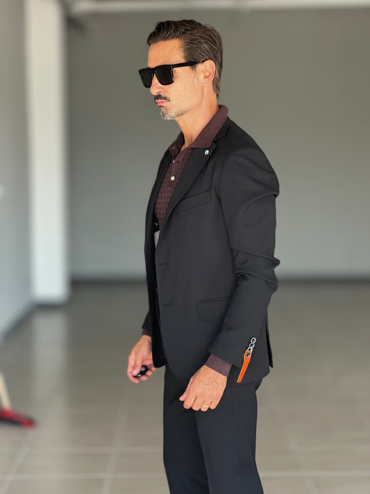 ABITO NERO FIAMMATO MONOPETTO VISCOSA E MISTI