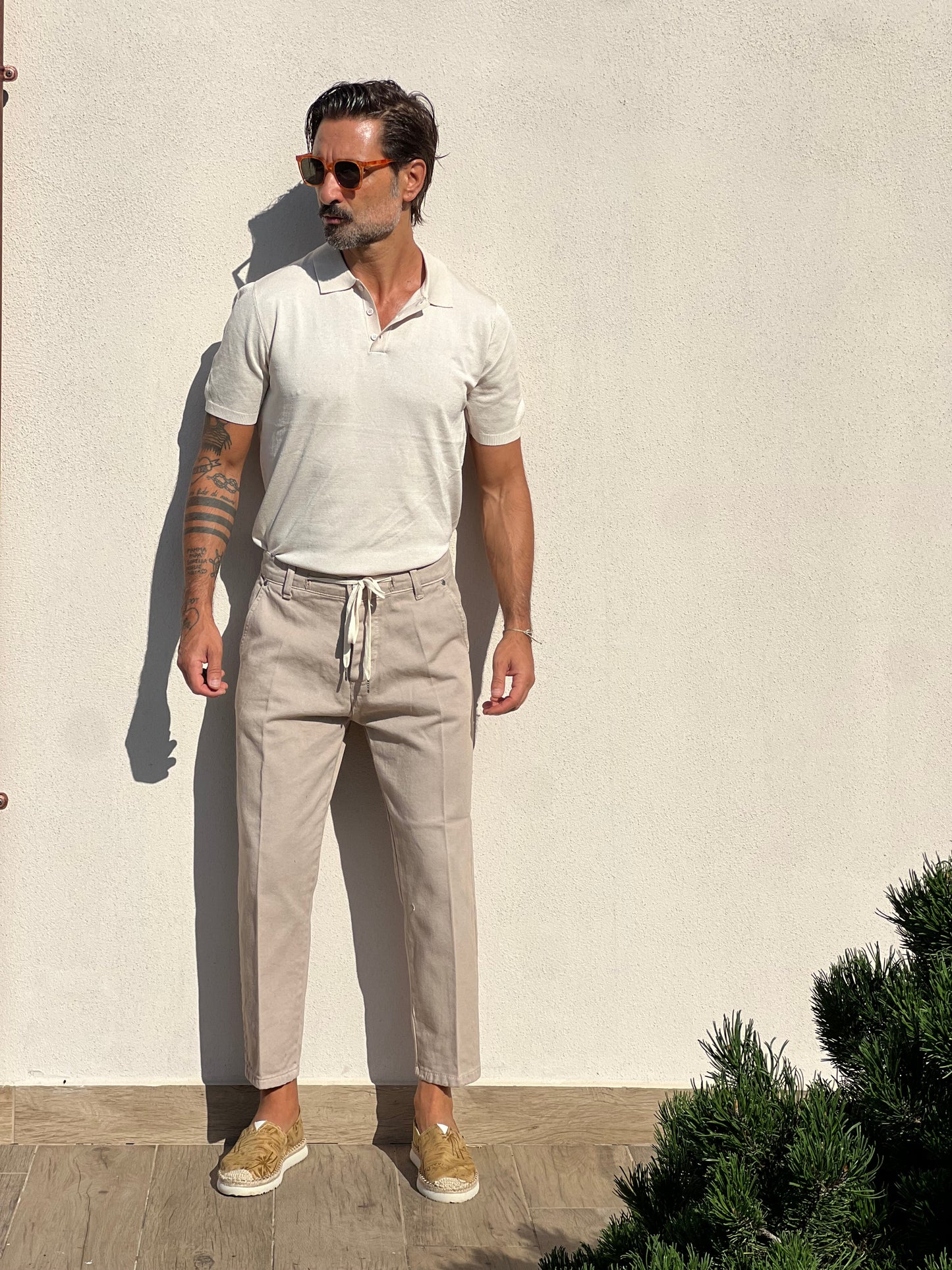 WHITE BASIC WASH JEANS
