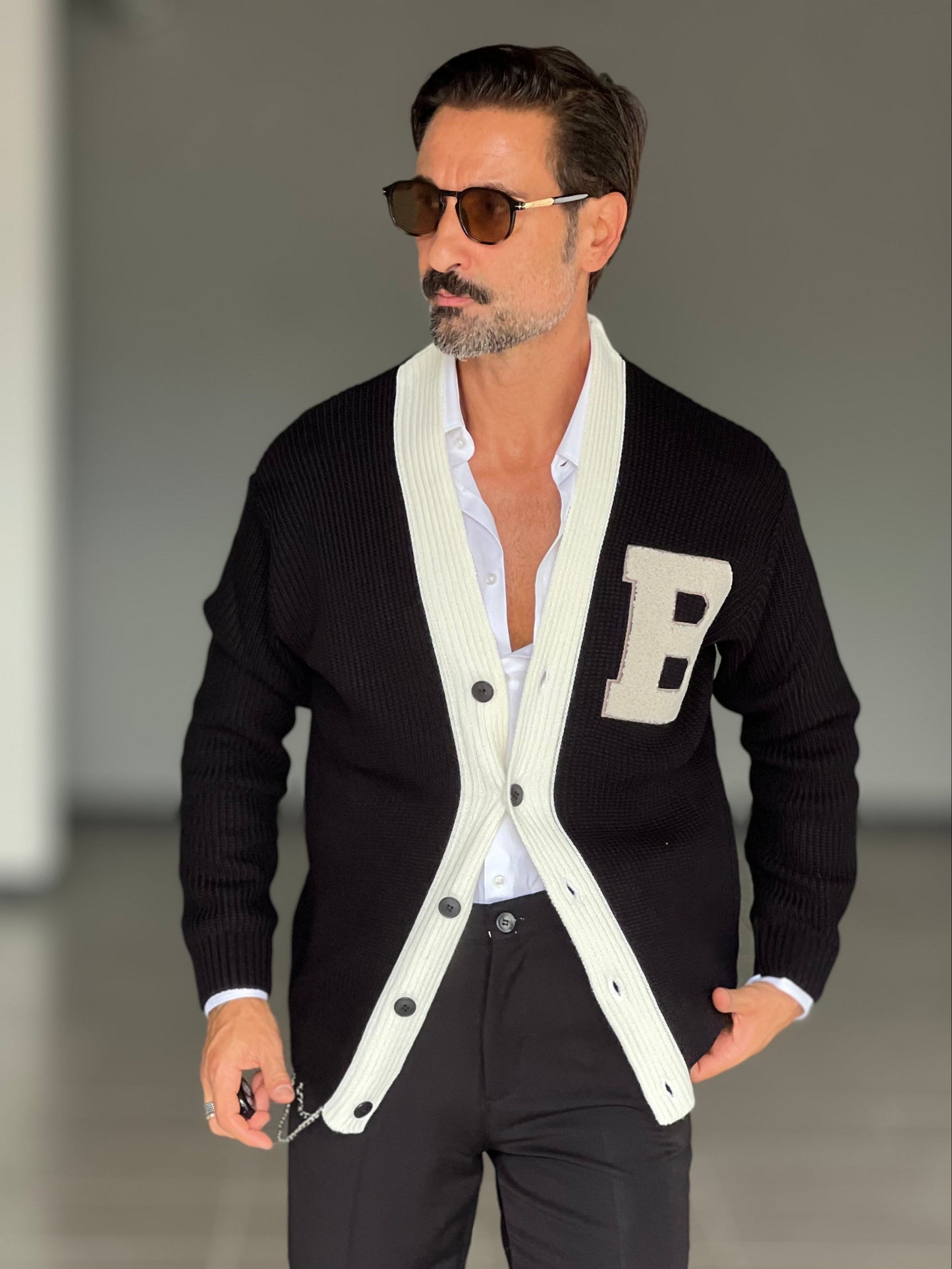 CARDIGAN NERO DERBY RICAMO B
