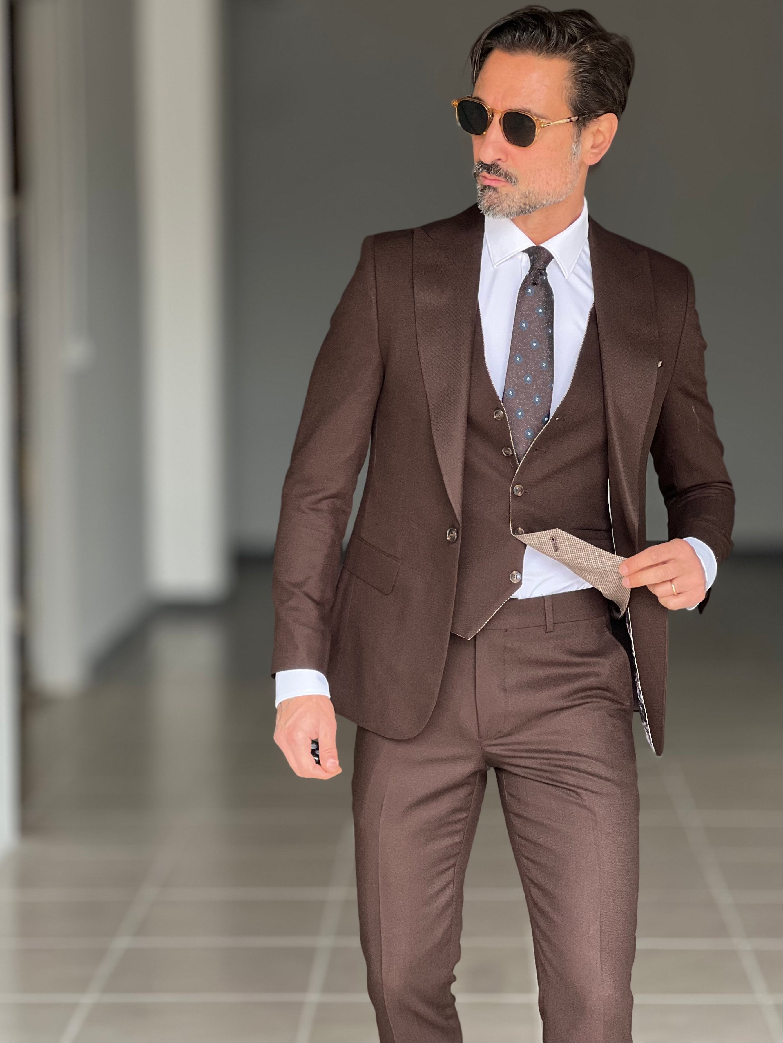 ABITO CIOCCOLATA  MONOPETTO  3 PEZZI GILET DOUBLE FACES