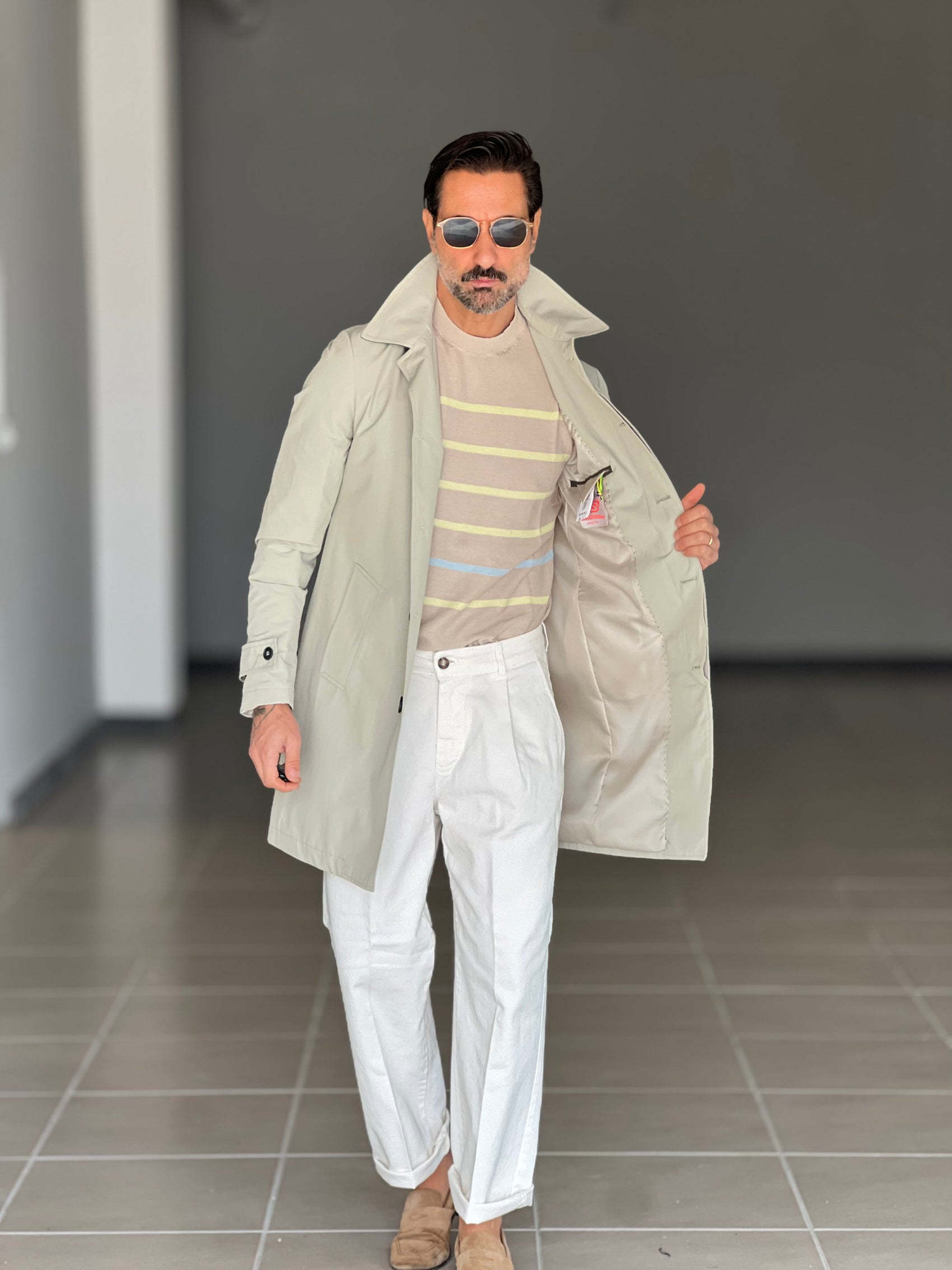 TRENCH BEIGE TESSUTO TECNICO IMPERMIABILE COLLO CAMICIA