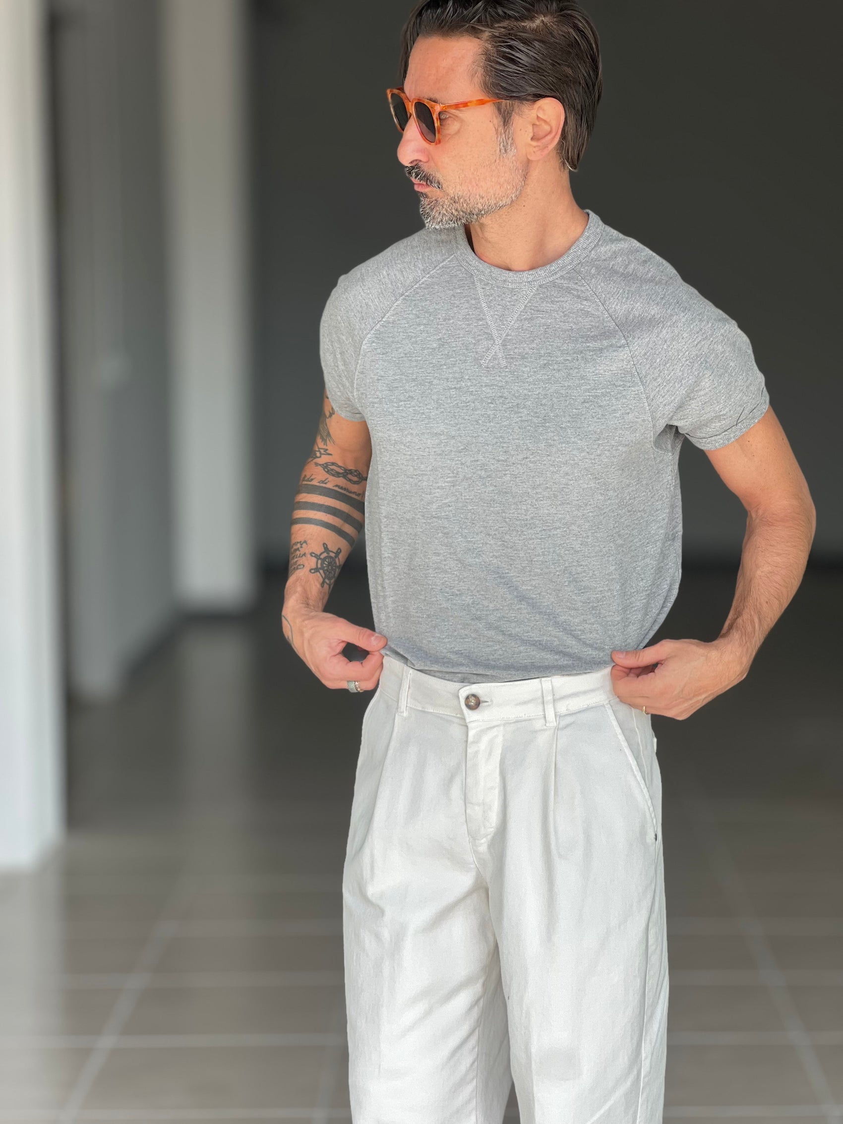 WHITE VISCOSE TROUSERS WITH REGULAR BOTTOM