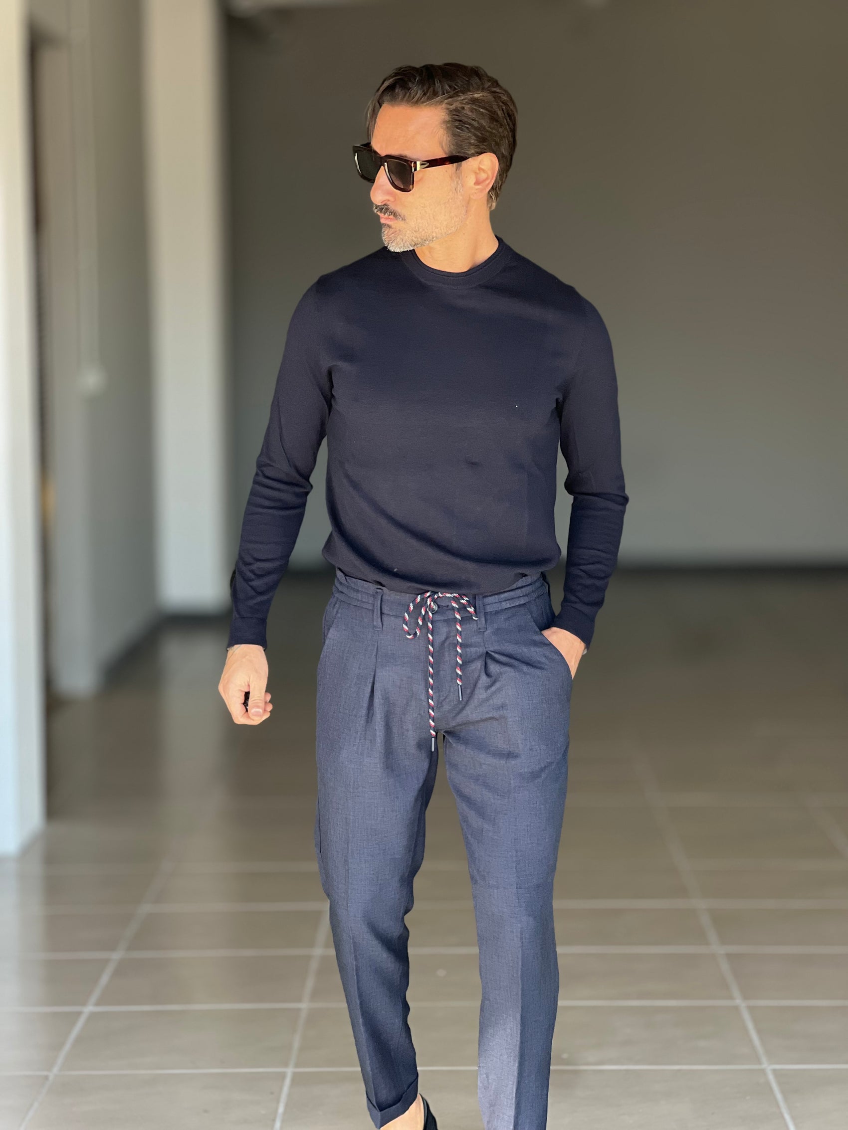 WHITE VISCOSE TROUSERS WITH REGULAR BOTTOM