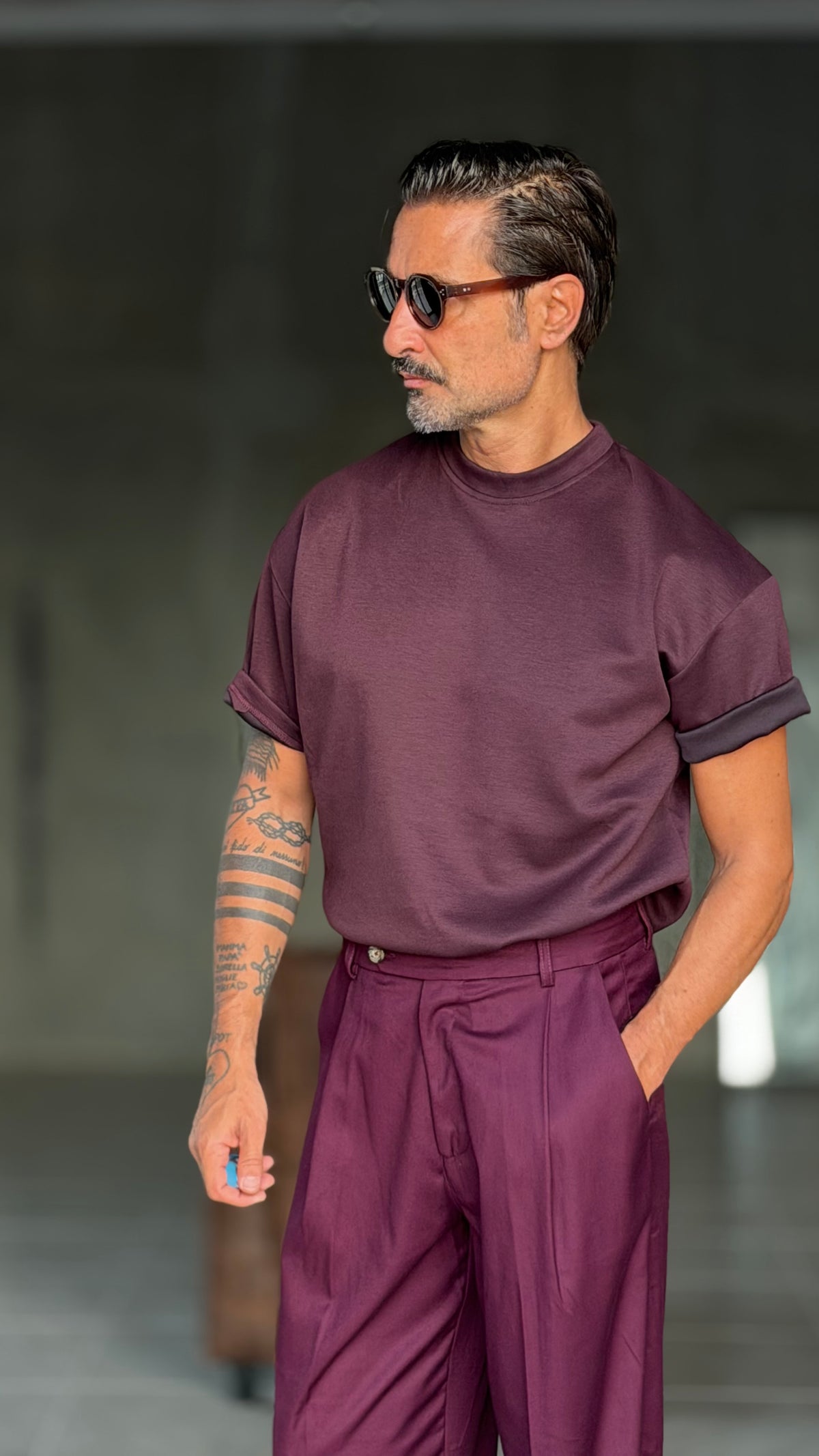 T SHIRT  COLOR VINO OVER FIT