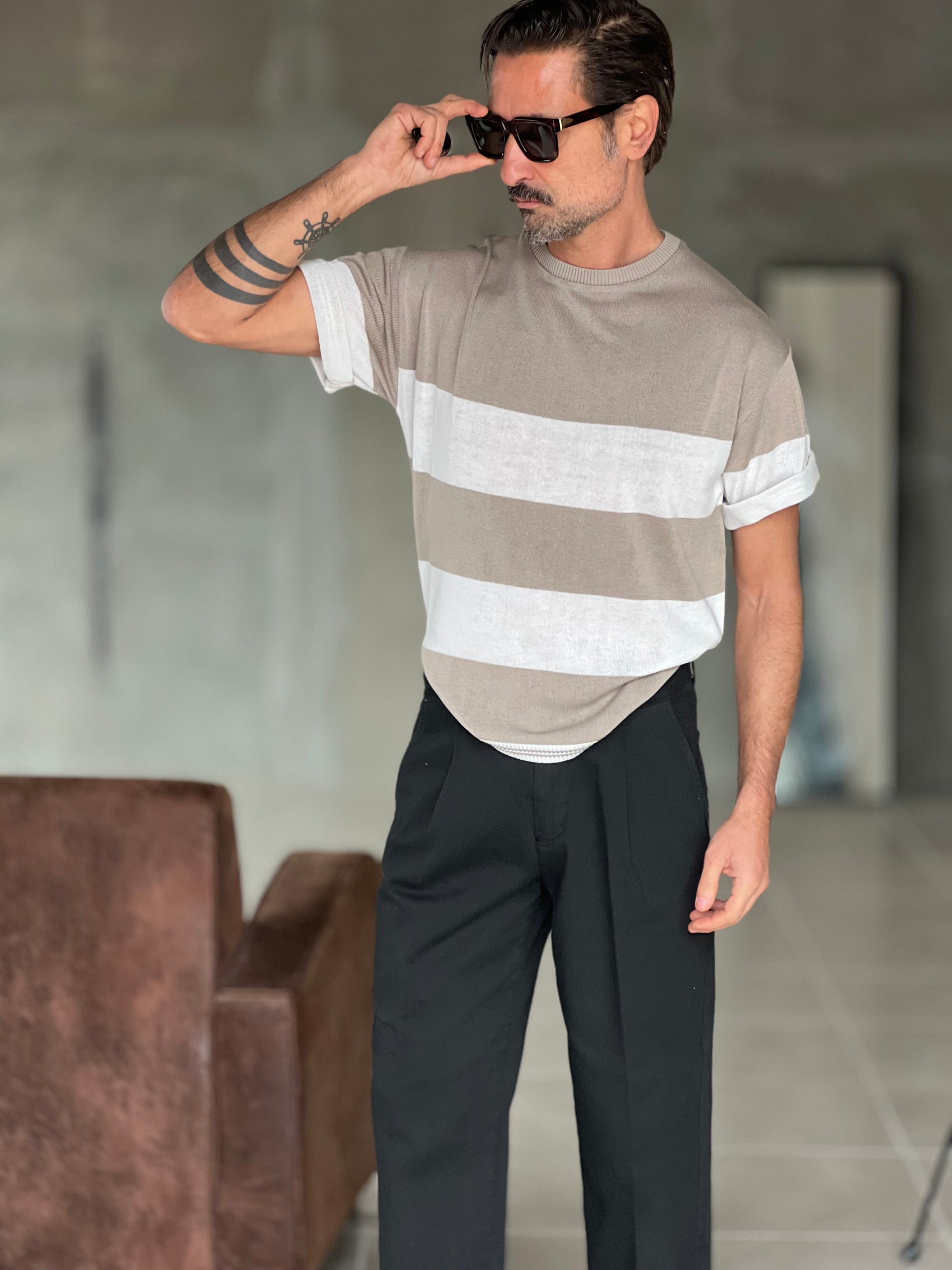 MAGLIA BIANCA RIGA GRANDE TORTORA  IN FILO CROP