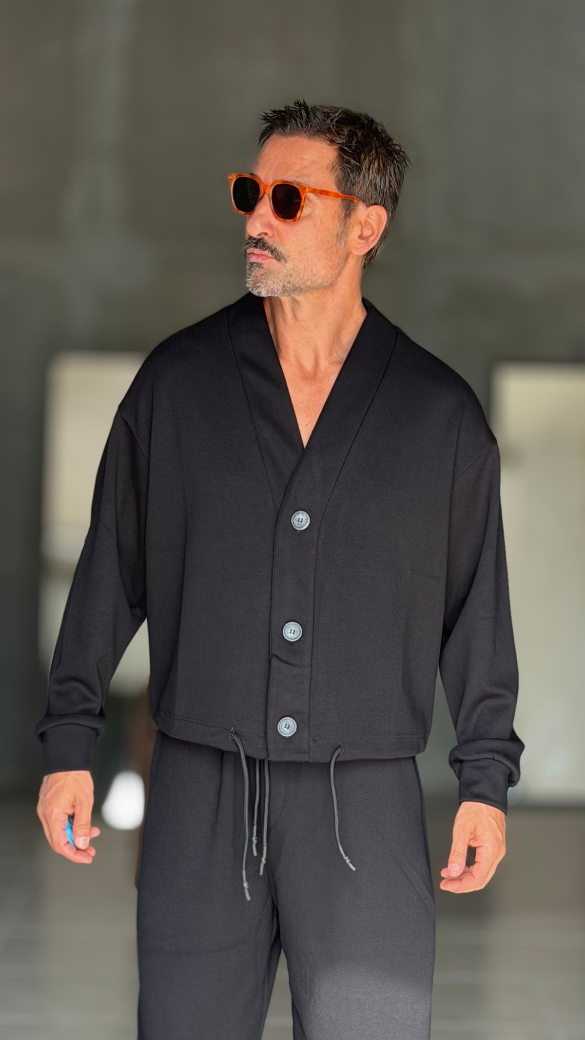 WHITE VISCOSE TROUSERS WITH REGULAR BOTTOM