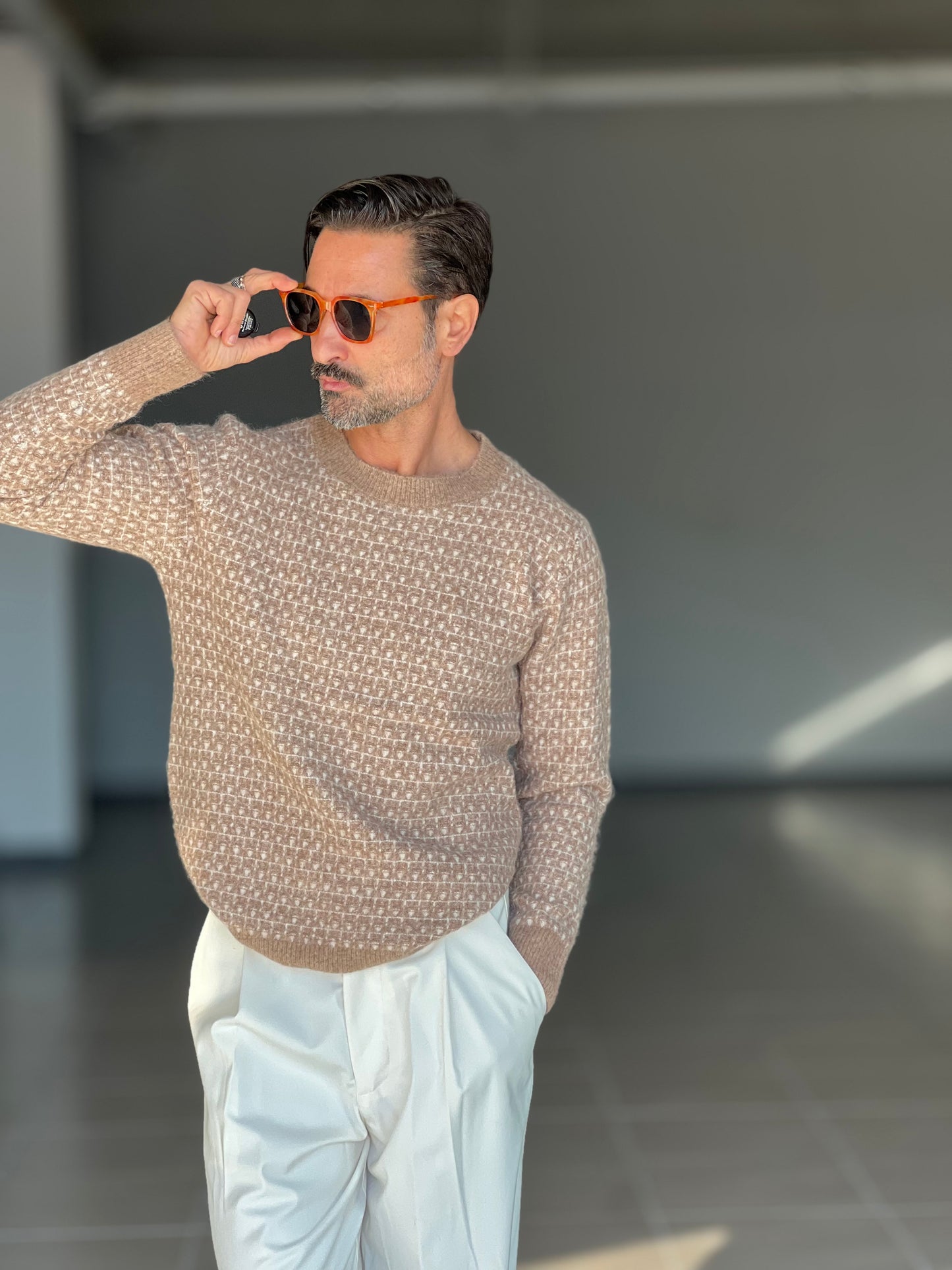 MAGLIA GIRO CAMMELLO  MICROFANTASIA MISTO LANA