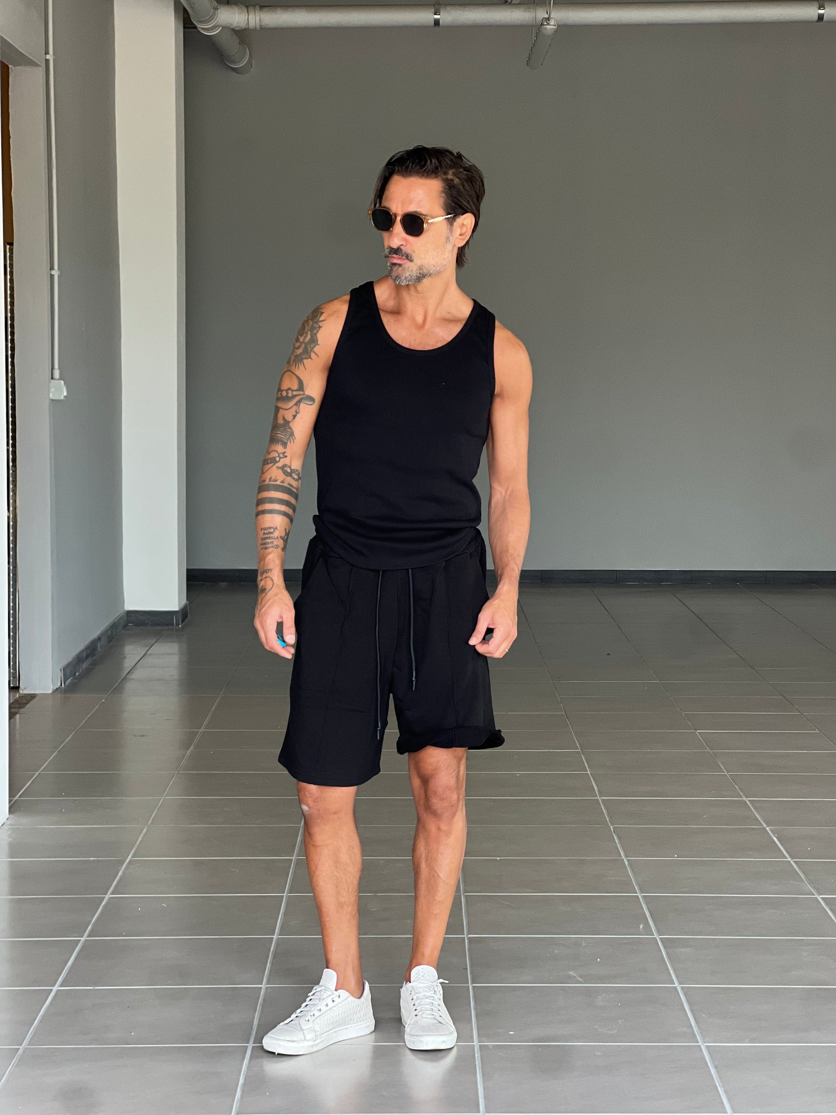 BERMUDA FELPA NERO COMFORT FIT 81