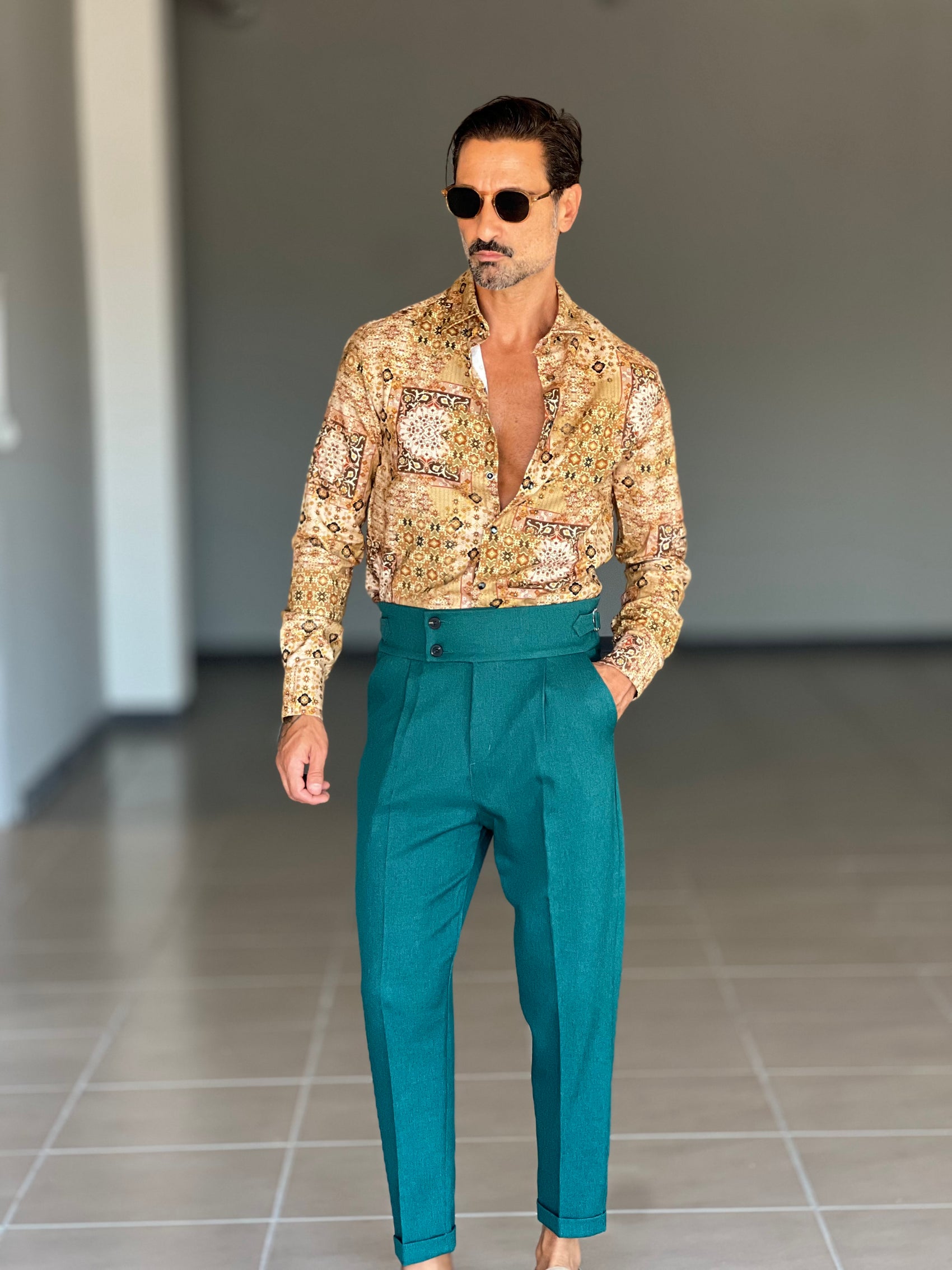 WHITE VISCOSE TROUSERS WITH REGULAR BOTTOM