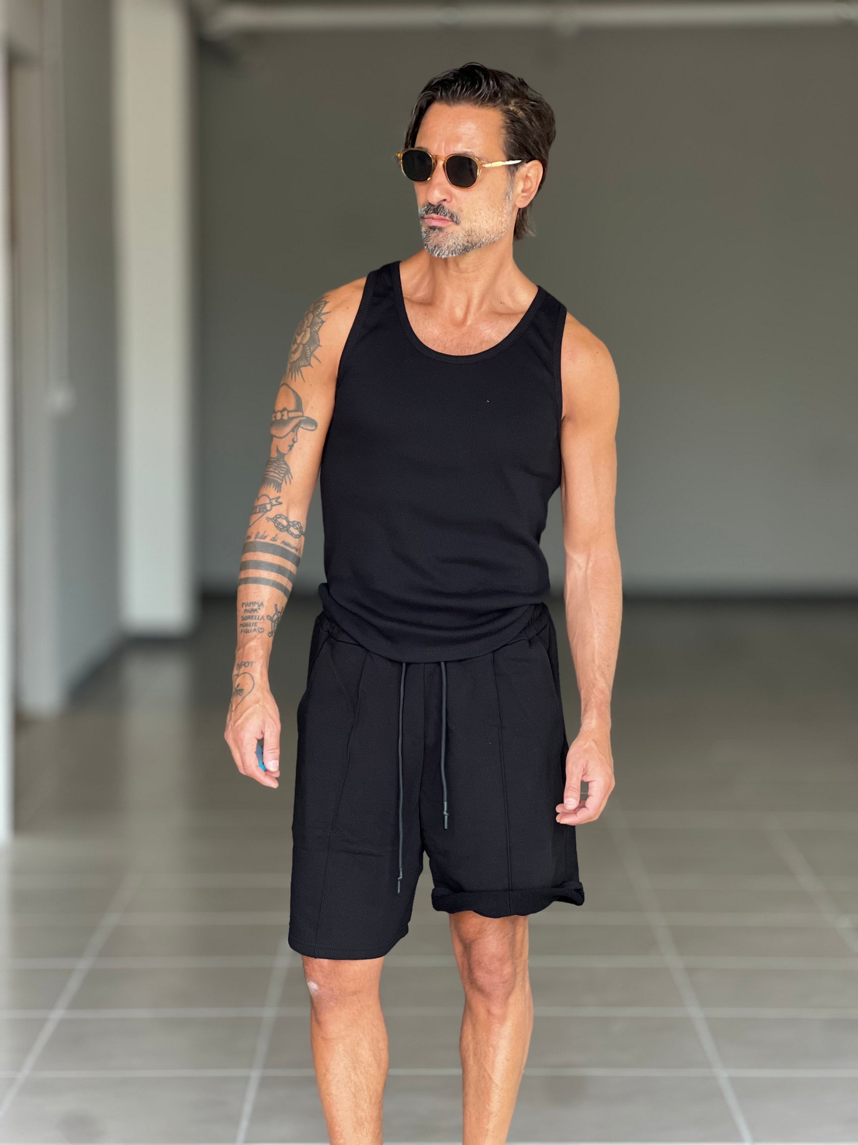 BERMUDA FELPA NERO COMFORT FIT 81