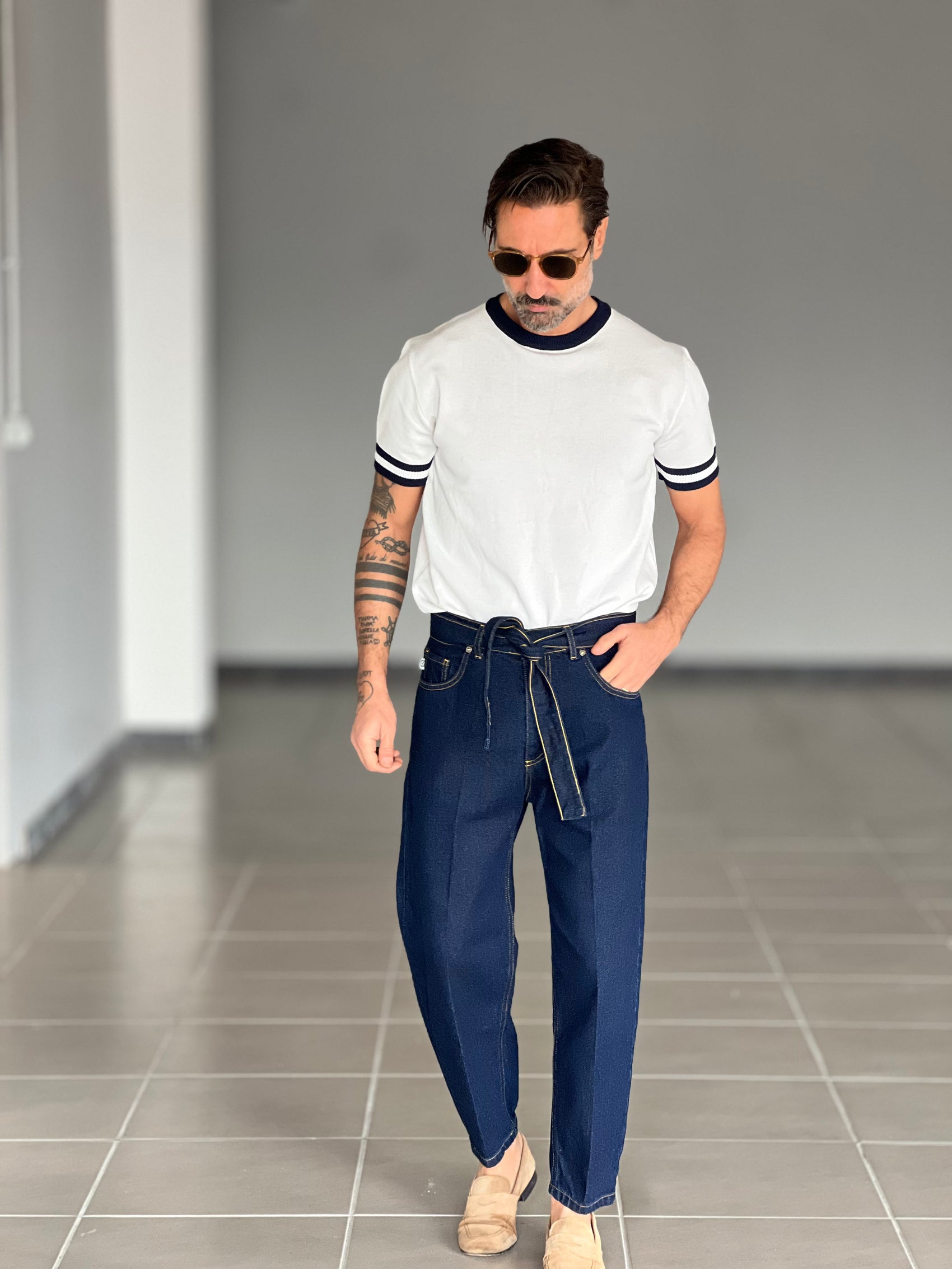 WHITE VISCOSE TROUSERS WITH REGULAR BOTTOM