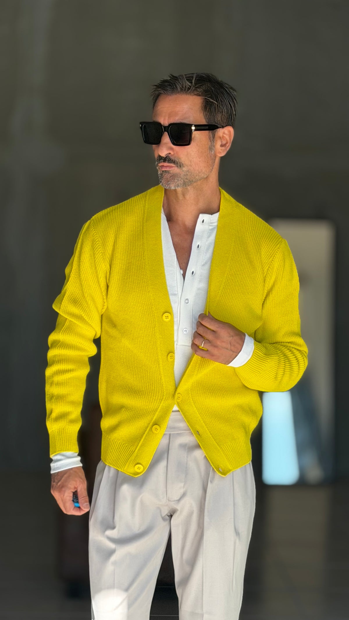 WHITE VISCOSE TROUSERS WITH REGULAR BOTTOM