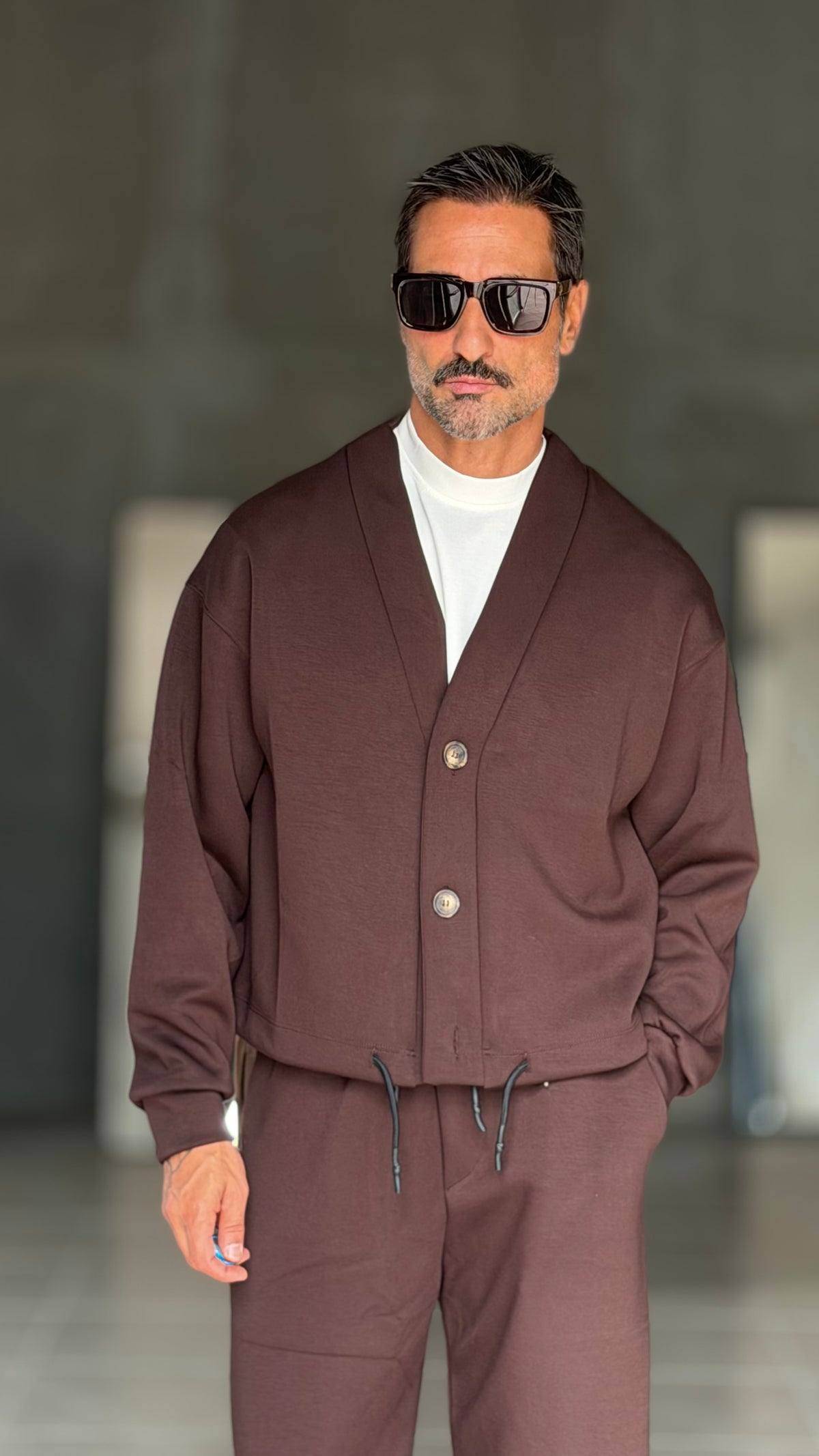 WHITE VISCOSE TROUSERS WITH REGULAR BOTTOM