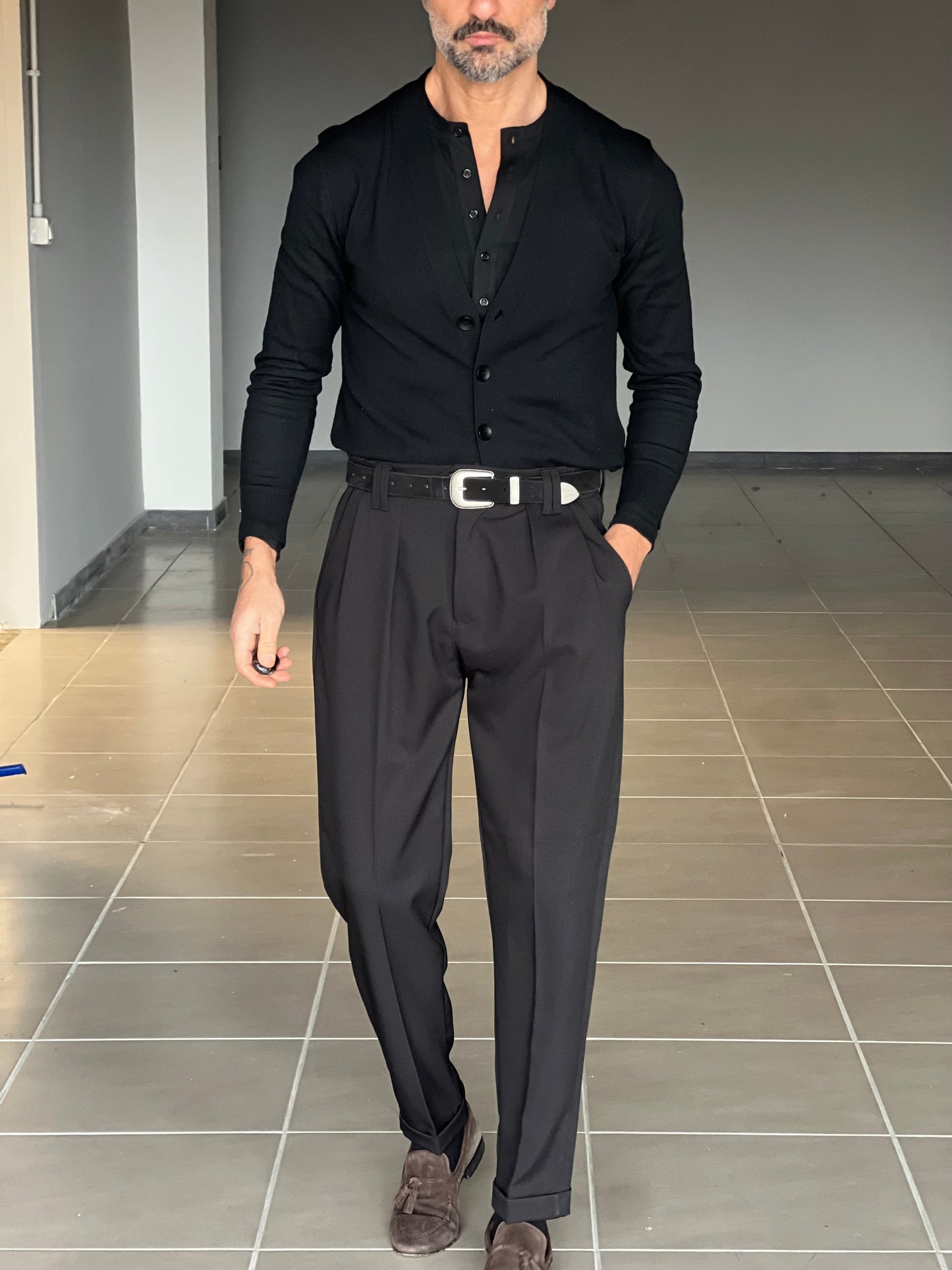 PANTALONE NERO VISCOSA FIAMMATO UNA PINCES