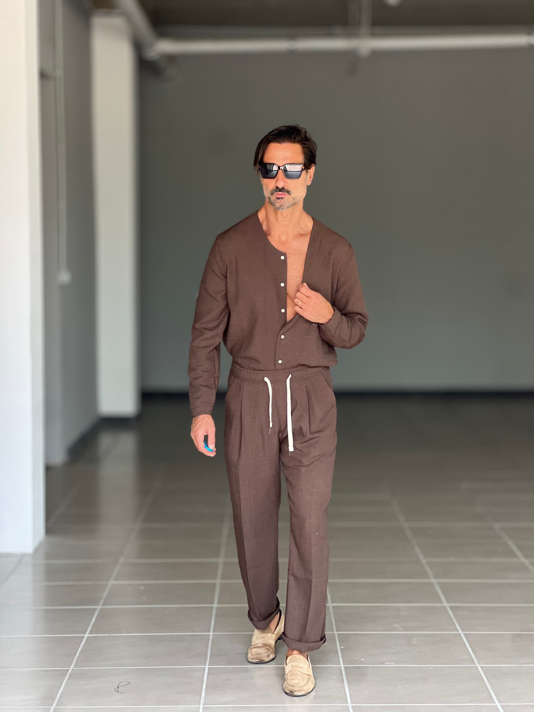 °COORDINATO MORO  CAMICIA E PANTALACCIO EFFETTO LINO. 00201