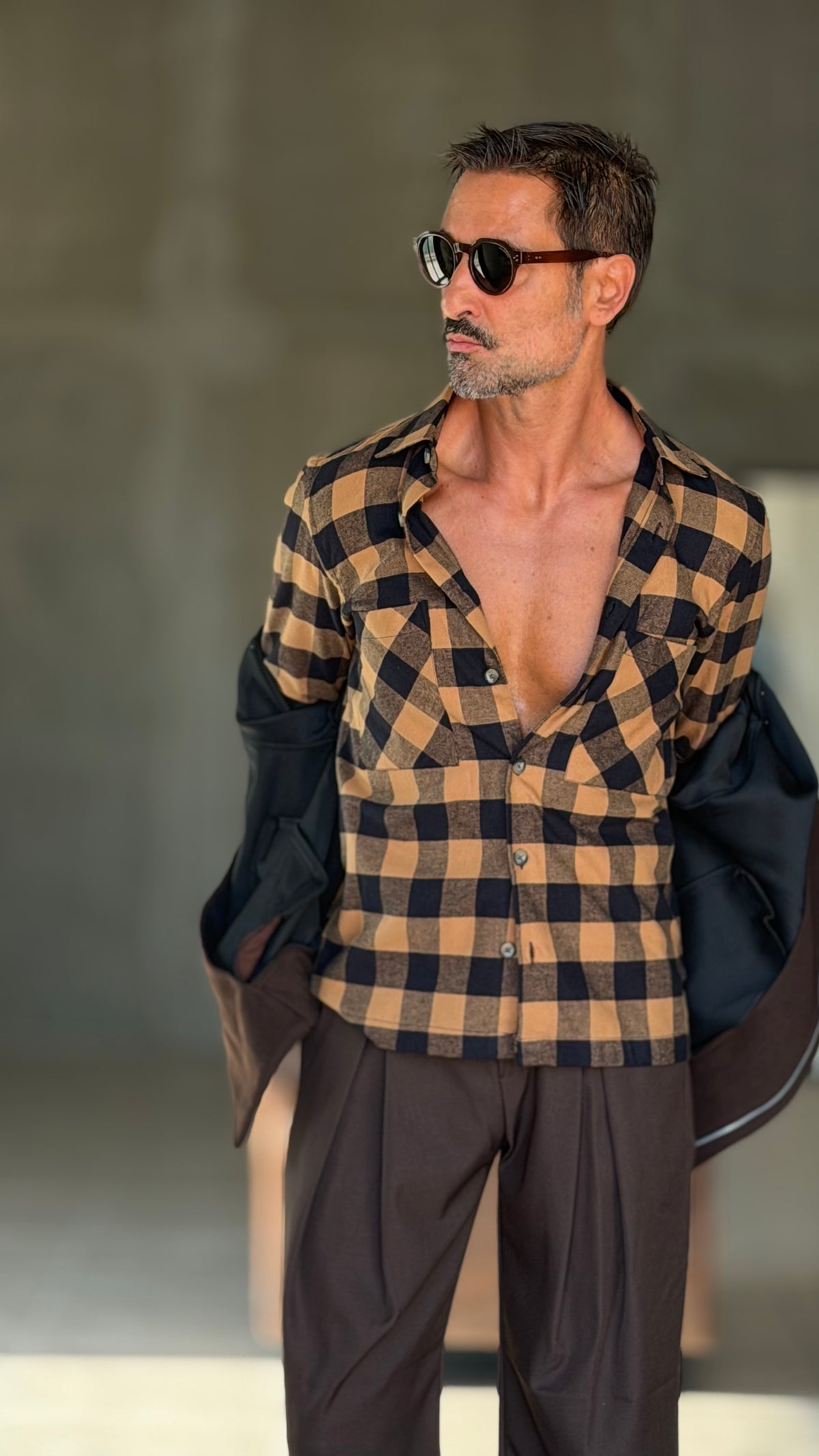 CAMICIA  FLANELLA QUADRO NERO E CARAMELLO 346